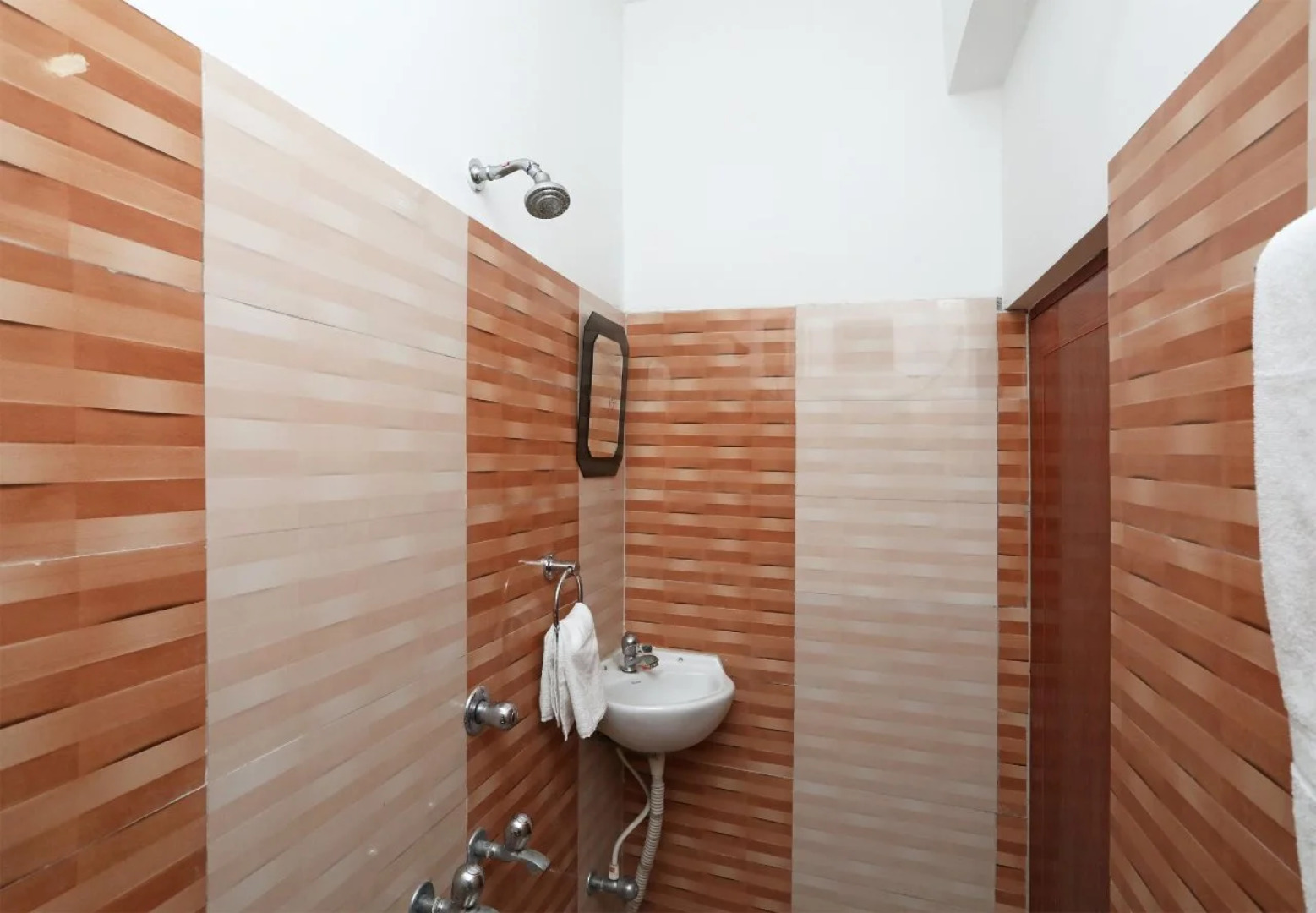 Classic Inn By OYO Rooms