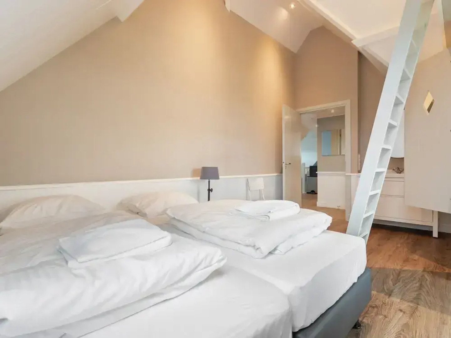 Spacious Holiday Home in the Beemster Near a Windmill