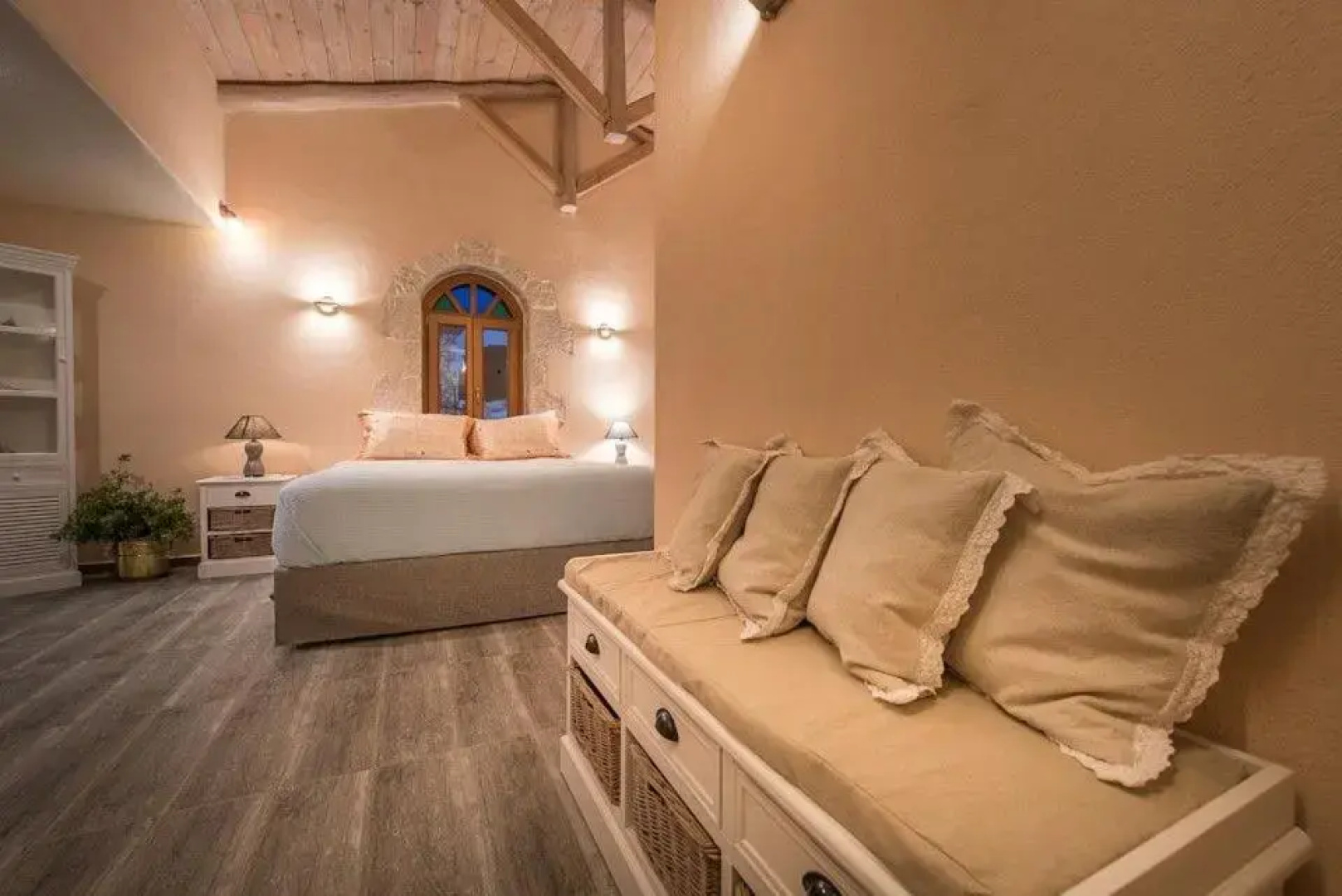 Elegant Fantasia Villa with Private Pool R244