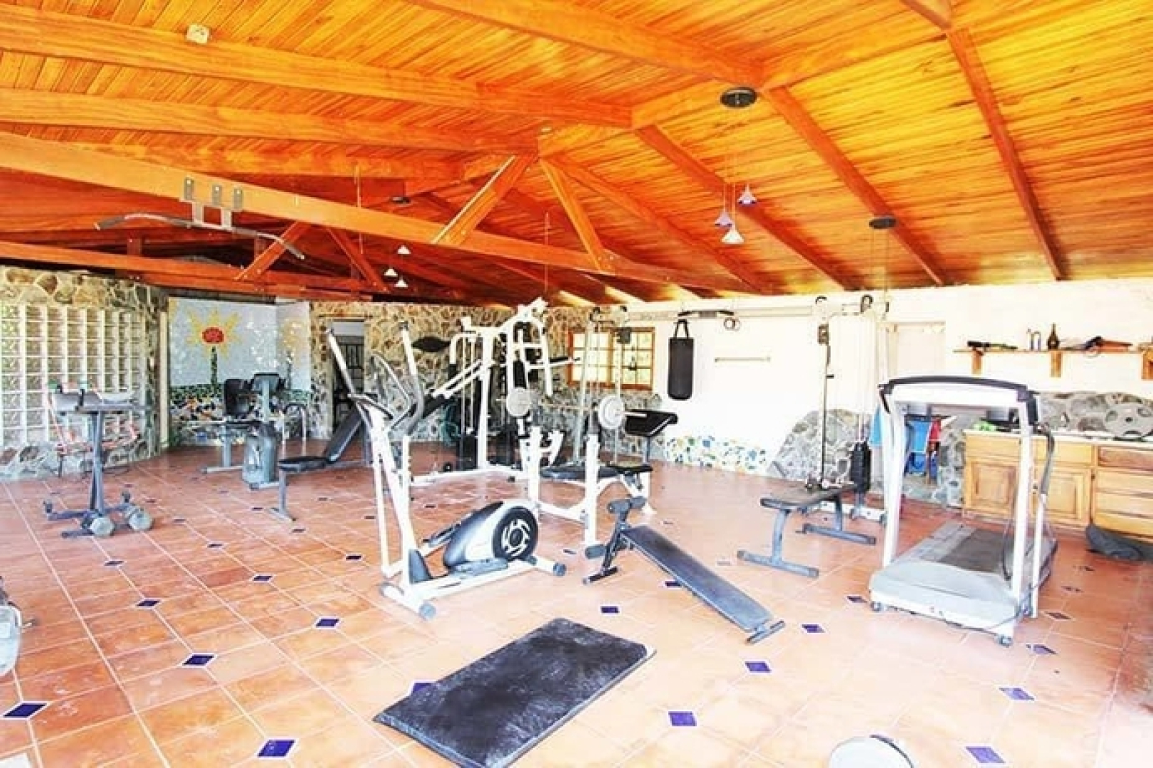 La Jacaranda Luxury Condos