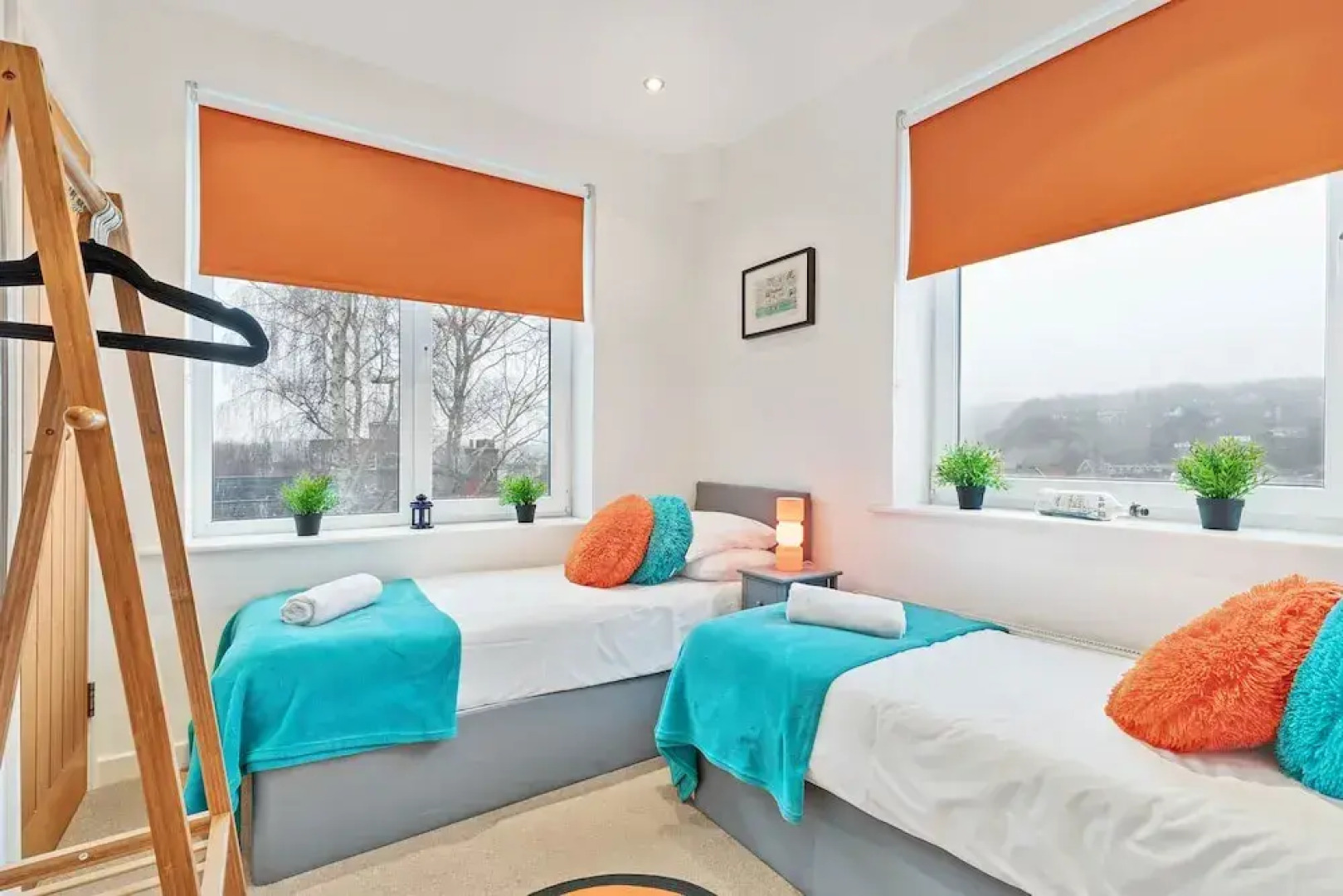 Chalk Cliff panoramic view apartment