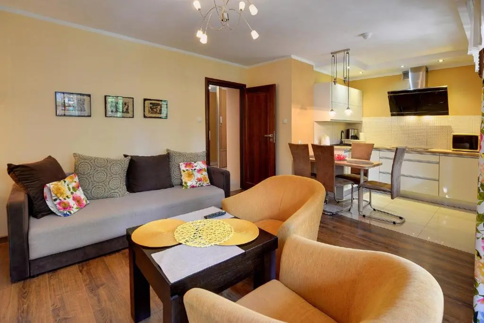 Apartamenty Leśny Dom - Sun Seasons 24