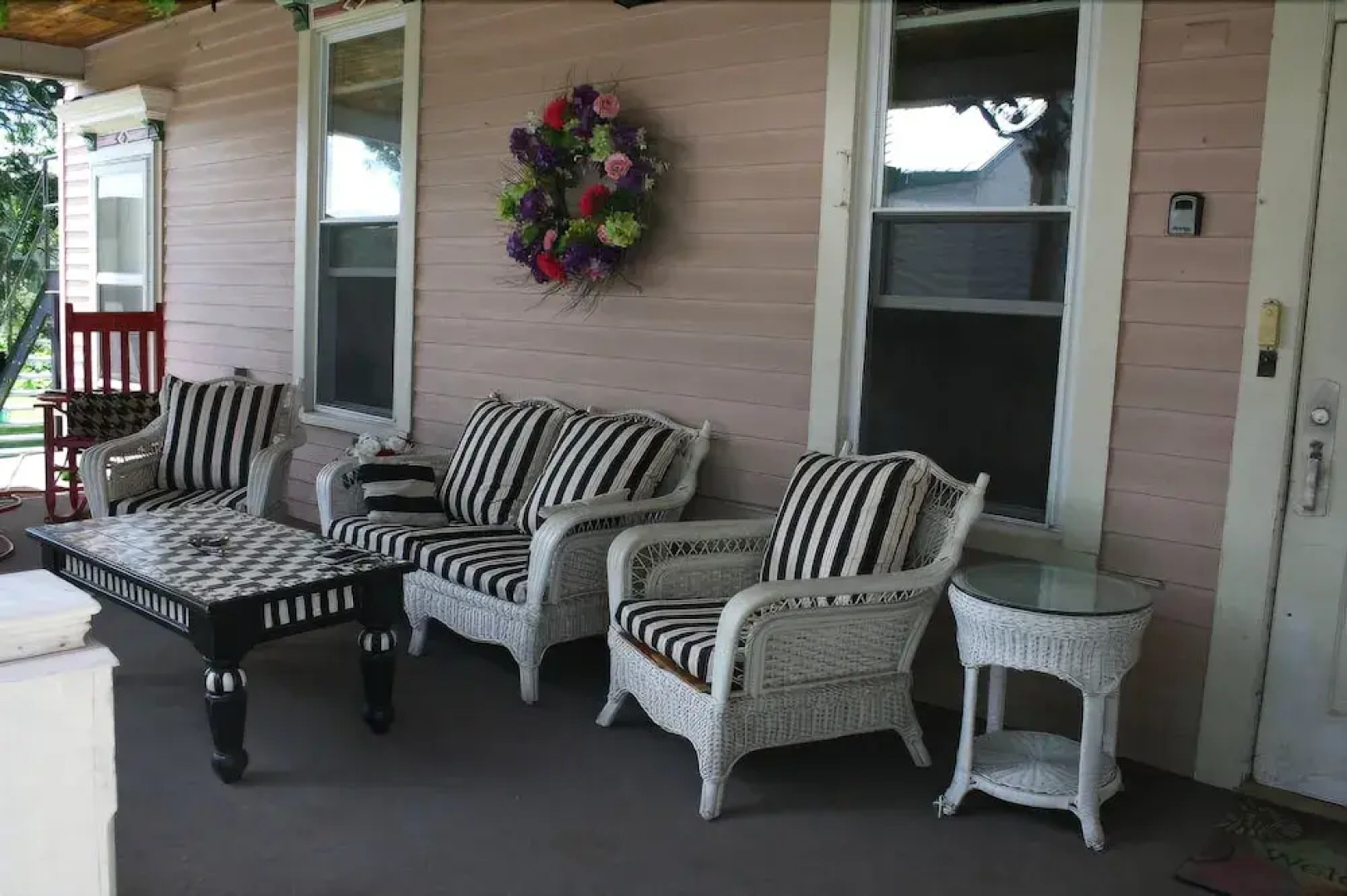 The Checkered Moose Inn