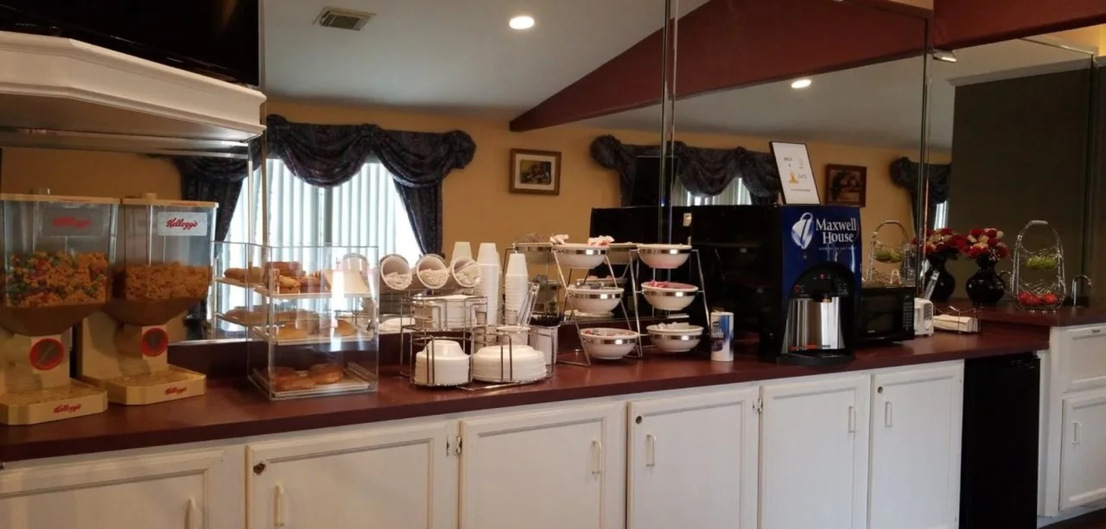 Oxford Inn And Suites - Nasa