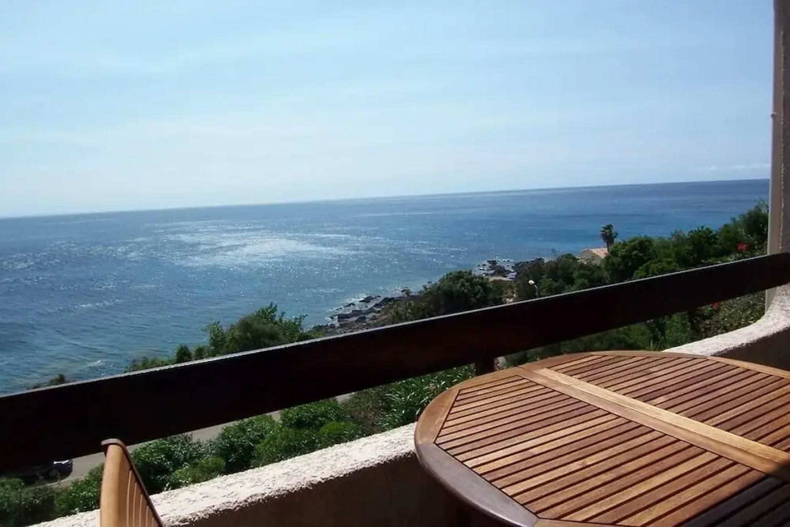 YVETTE MINI-VILLA - FACING THE SEA Apartment 2