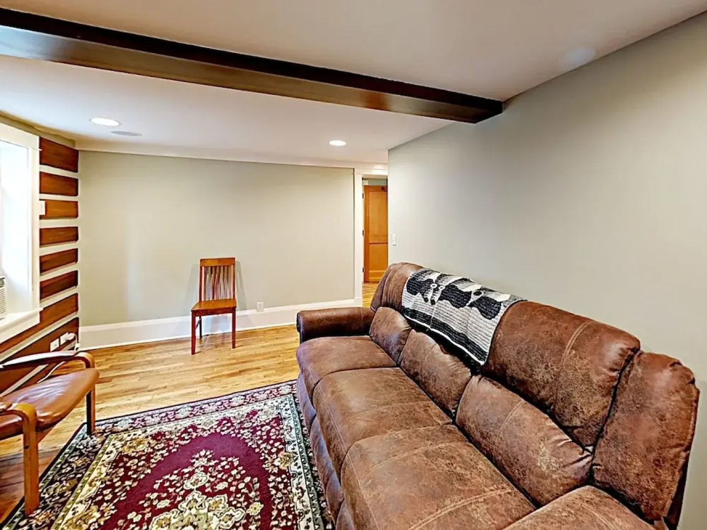 280 Arden - 3 Br Cabin