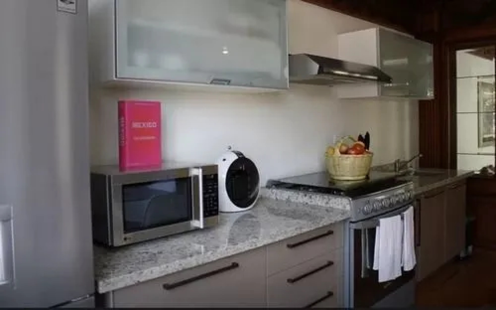 New High Style Sauna And Patio