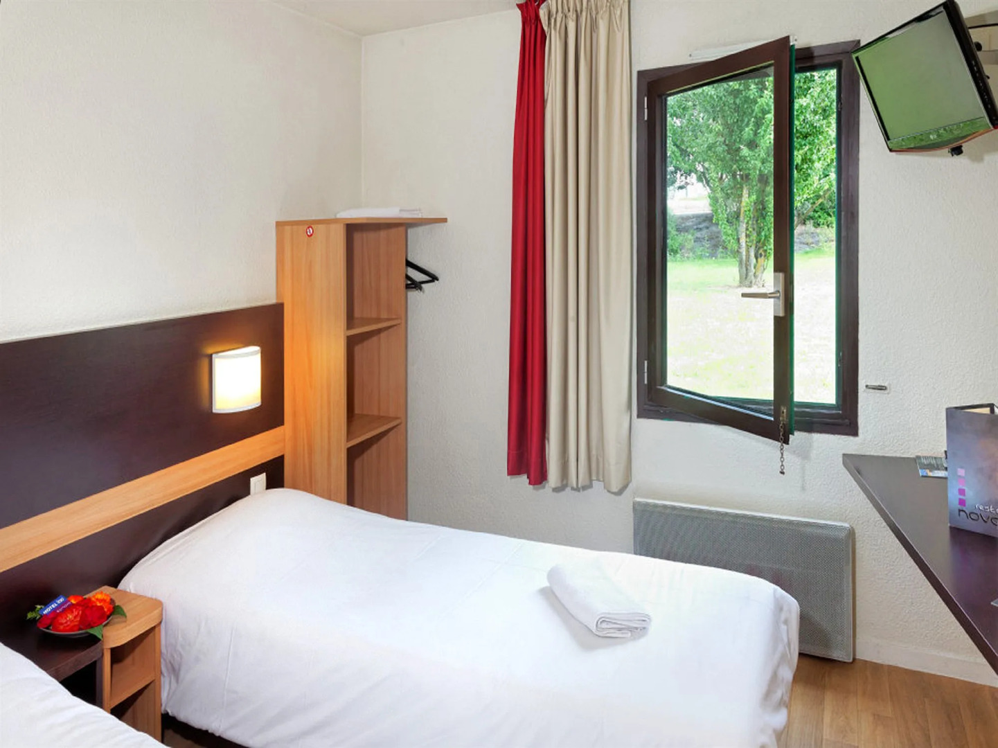 Hôtel Inn Design Chartres Resto Novo