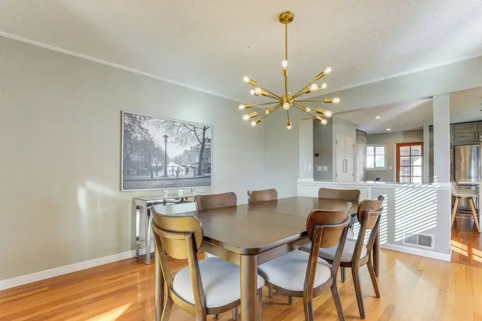 Outdoor Adventurer's Oasis in White Salmon