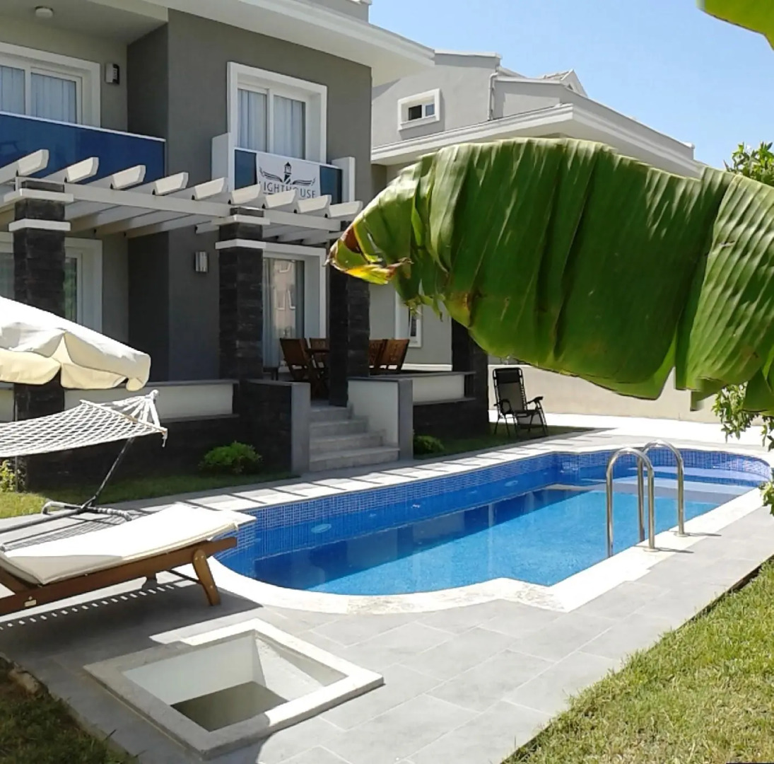 Lighthouse Alexa Villas