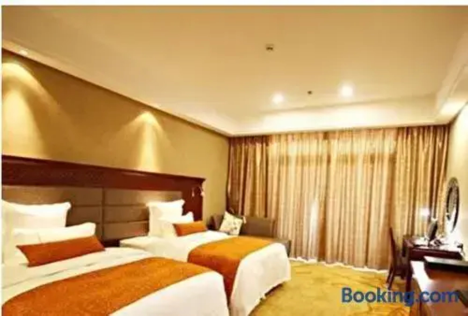 Ramada Plaza by Wyndham Xishuangbanna South