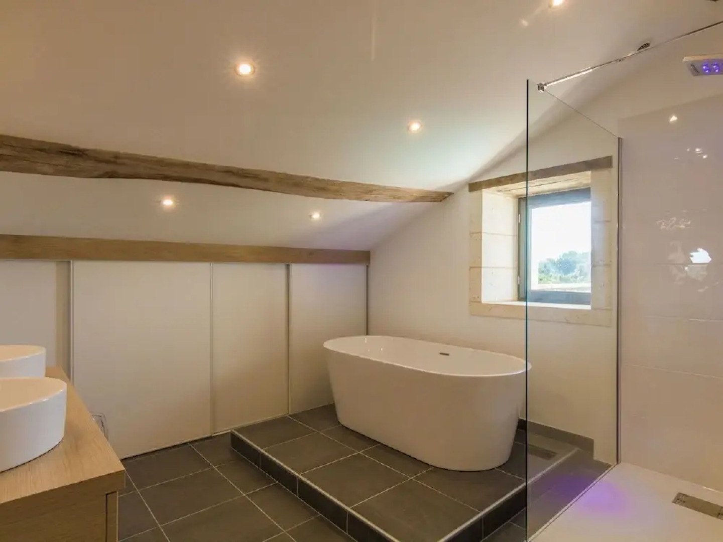 Charming holiday home in Aquitaine with Swimming Pool