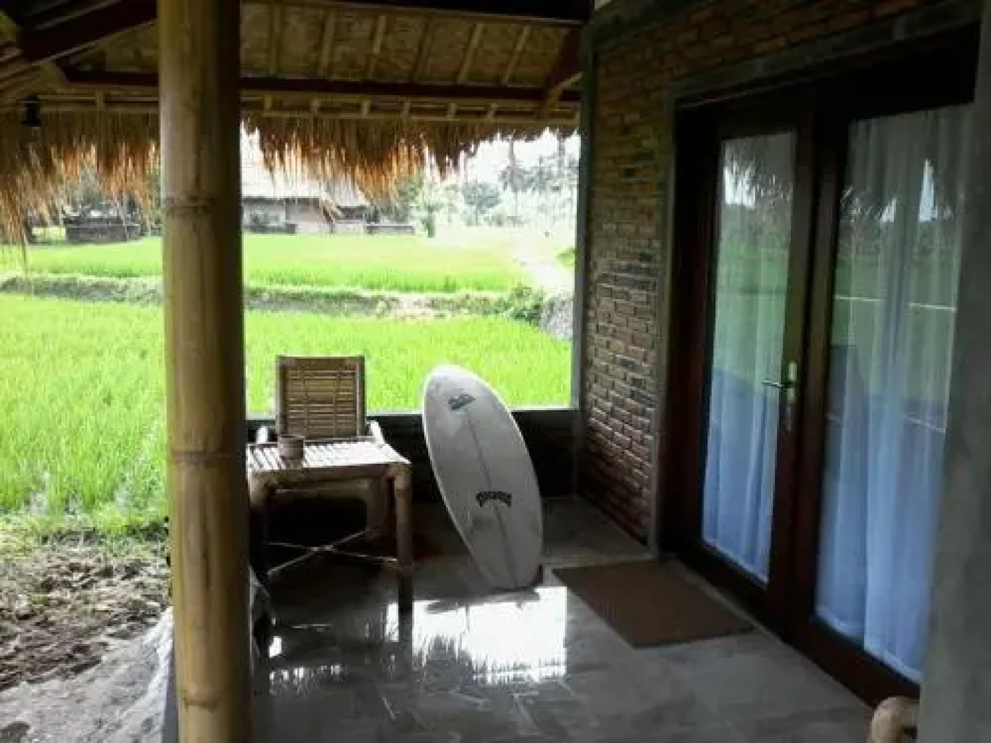 Cimaja Square Hotel & Restaurant