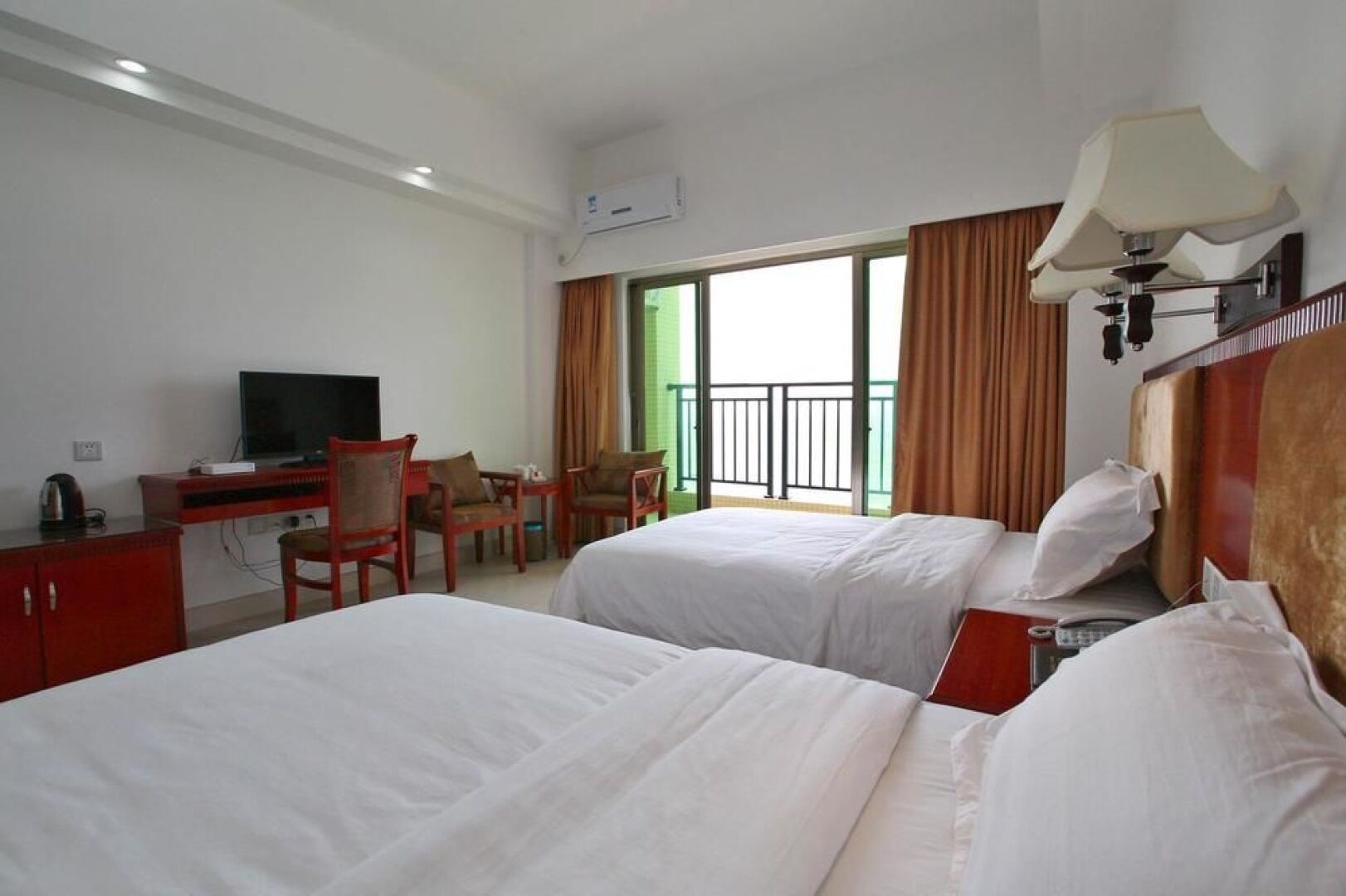 Shaba Hearing the Sea Hotel