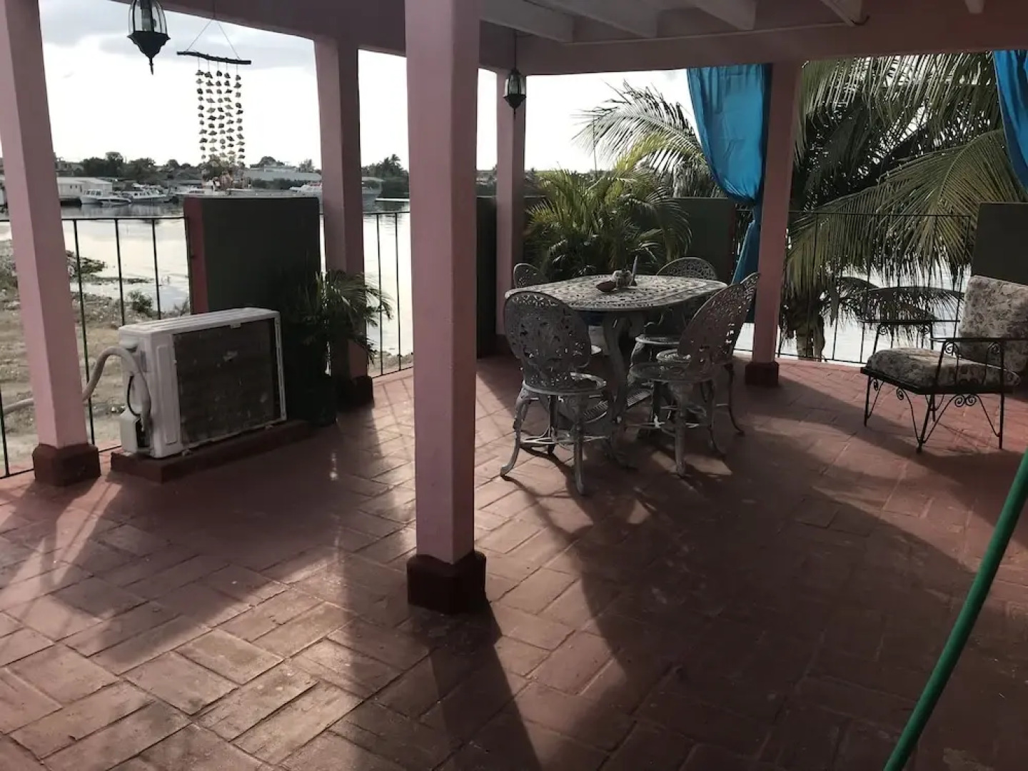 Hostal Doña Mirta R Rooms