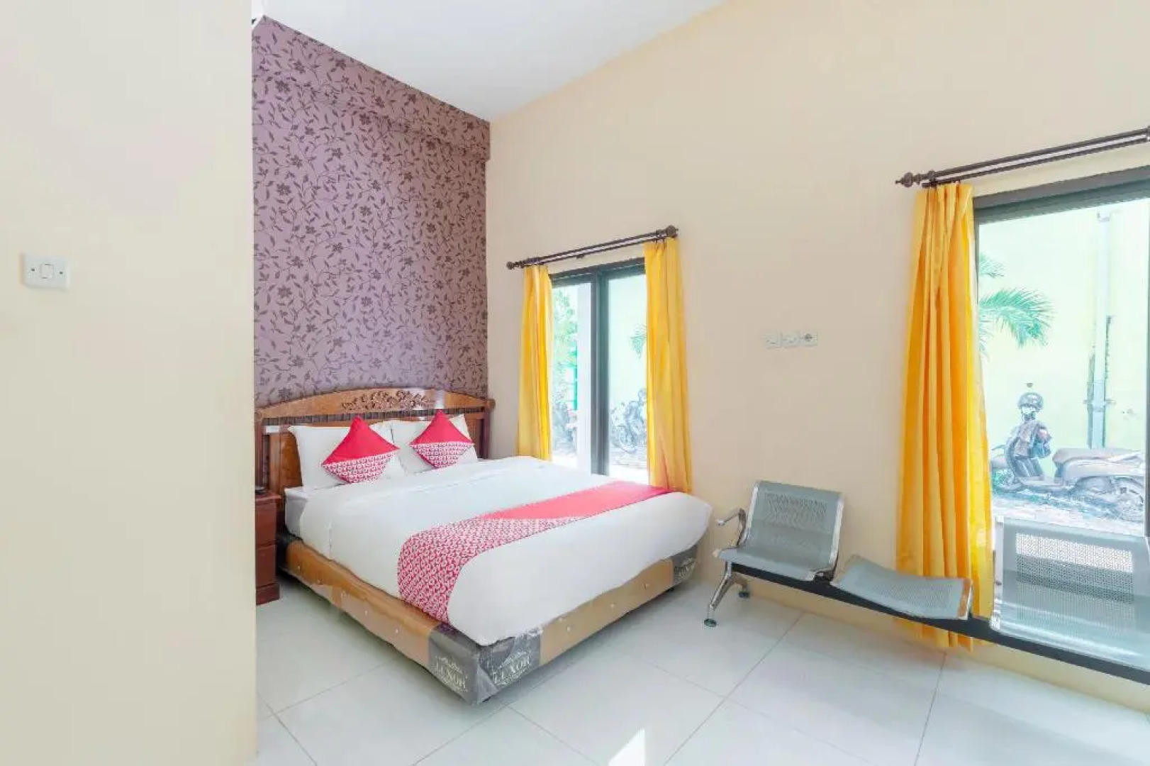 OYO 2708 Hotel Kemuning Syariah