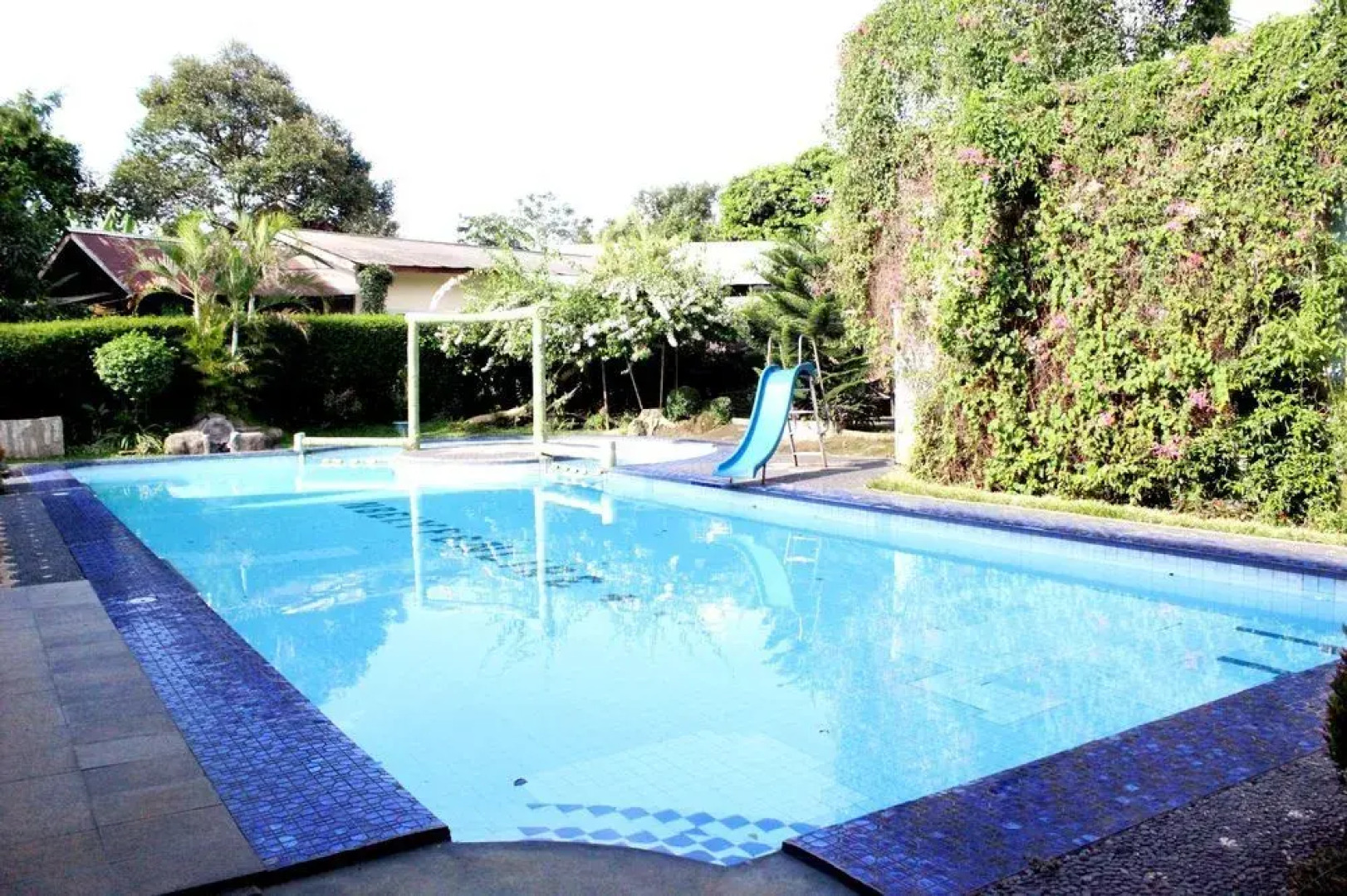 ZEN Rooms K. H. Moh Toha Ciawi