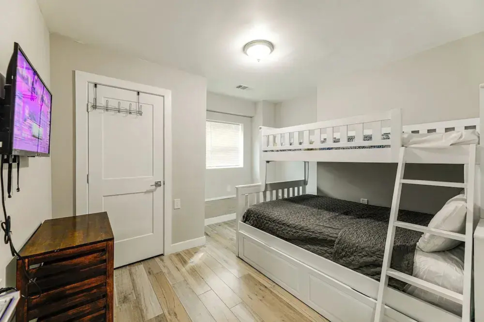 Waterfront Home w/ Views, Hot Tub in Ocean Pines!