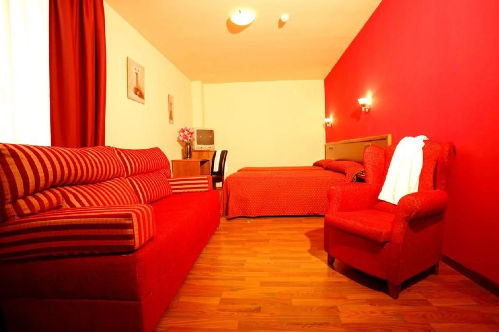 Hotel Cangas De Onis Center