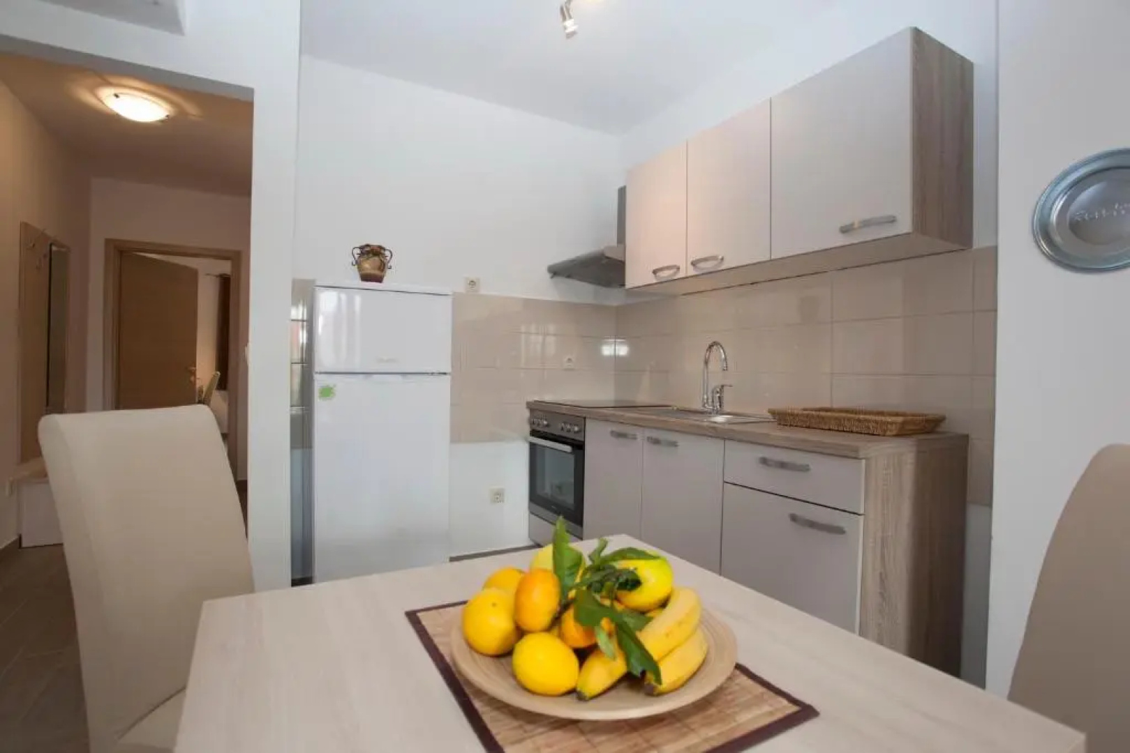 Apartments Bota