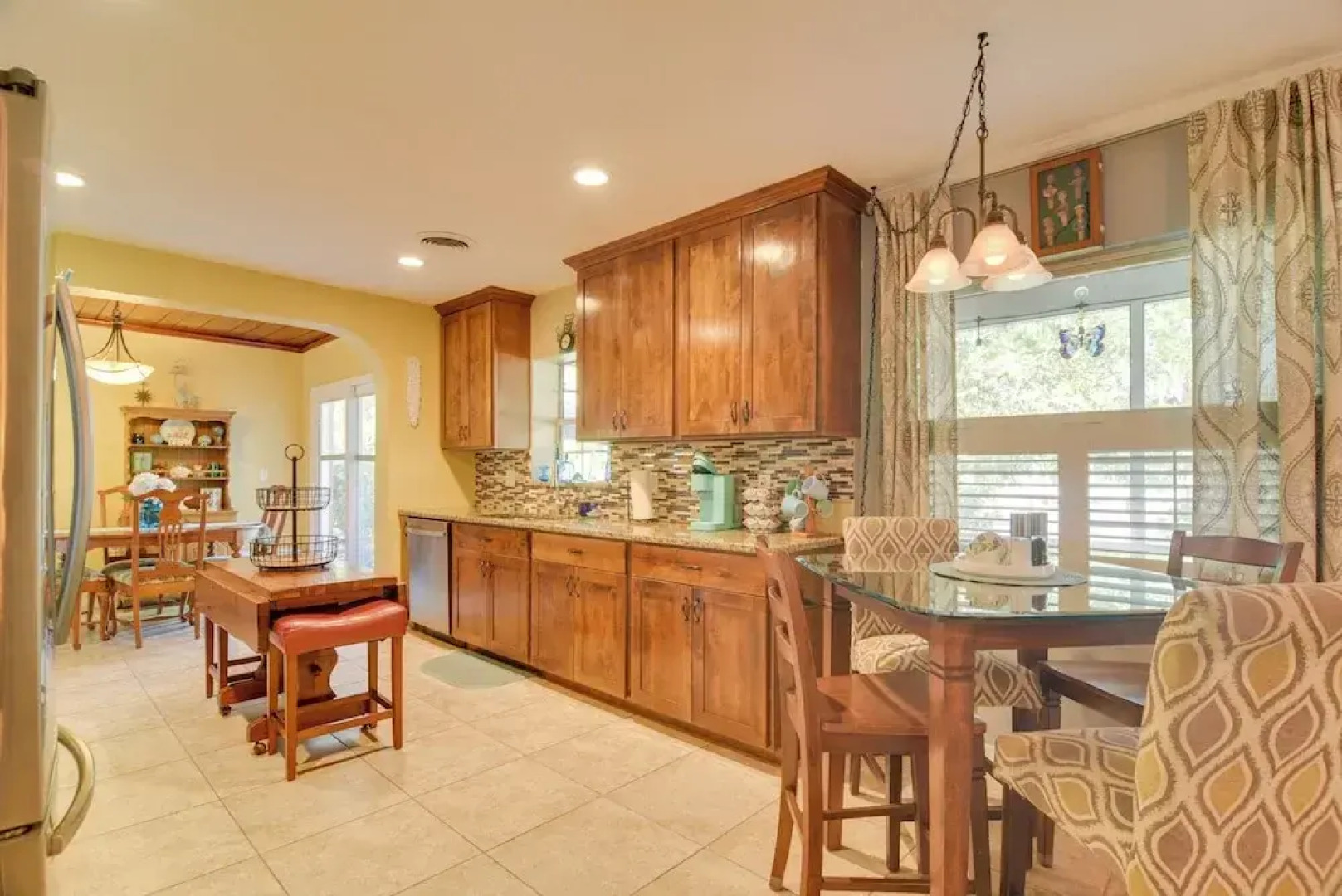 Riverfront Getaway w/ Hot Tub & Game Room!