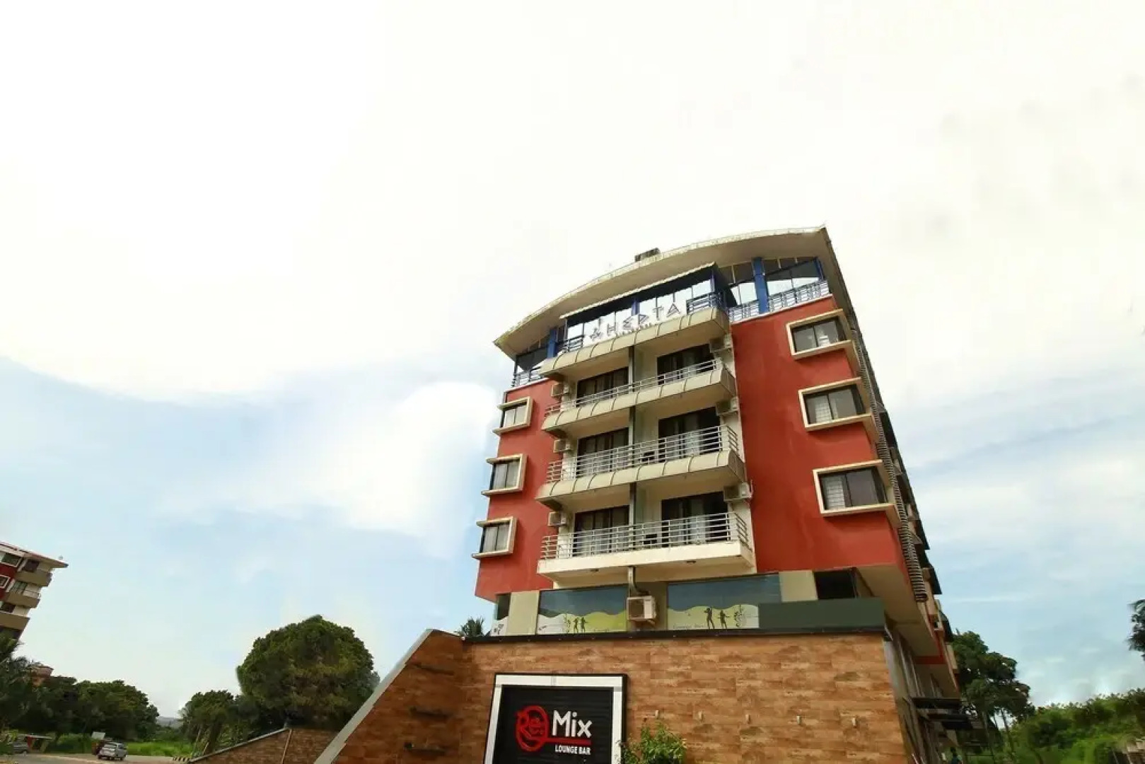 7th Heaven Service Apartment