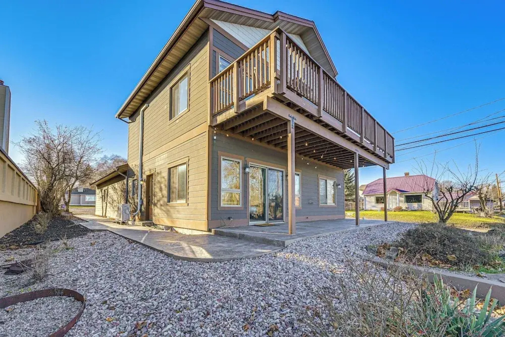 Walk to Flathead Lake: Polson Home w/ Balcony