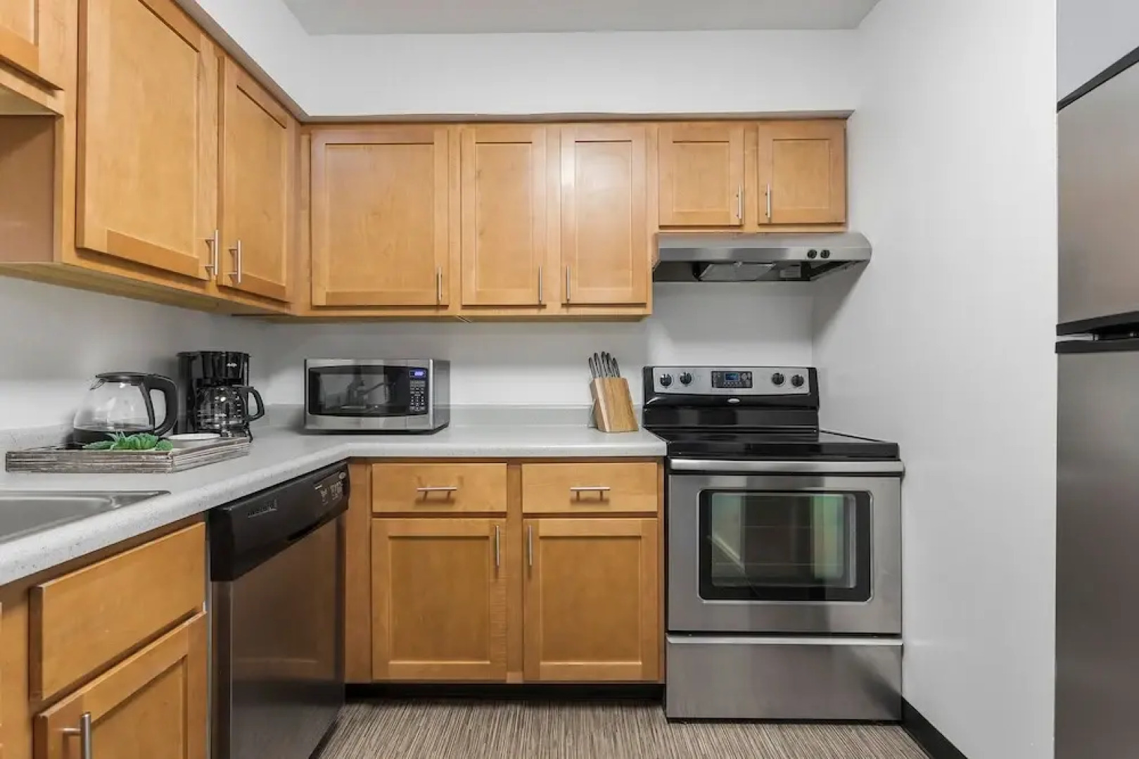 Relaxing St. Louis Getaway + Resort Amenities