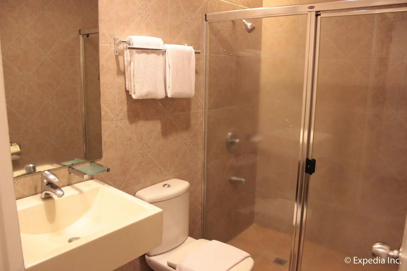 Bayfront Hotel Subic