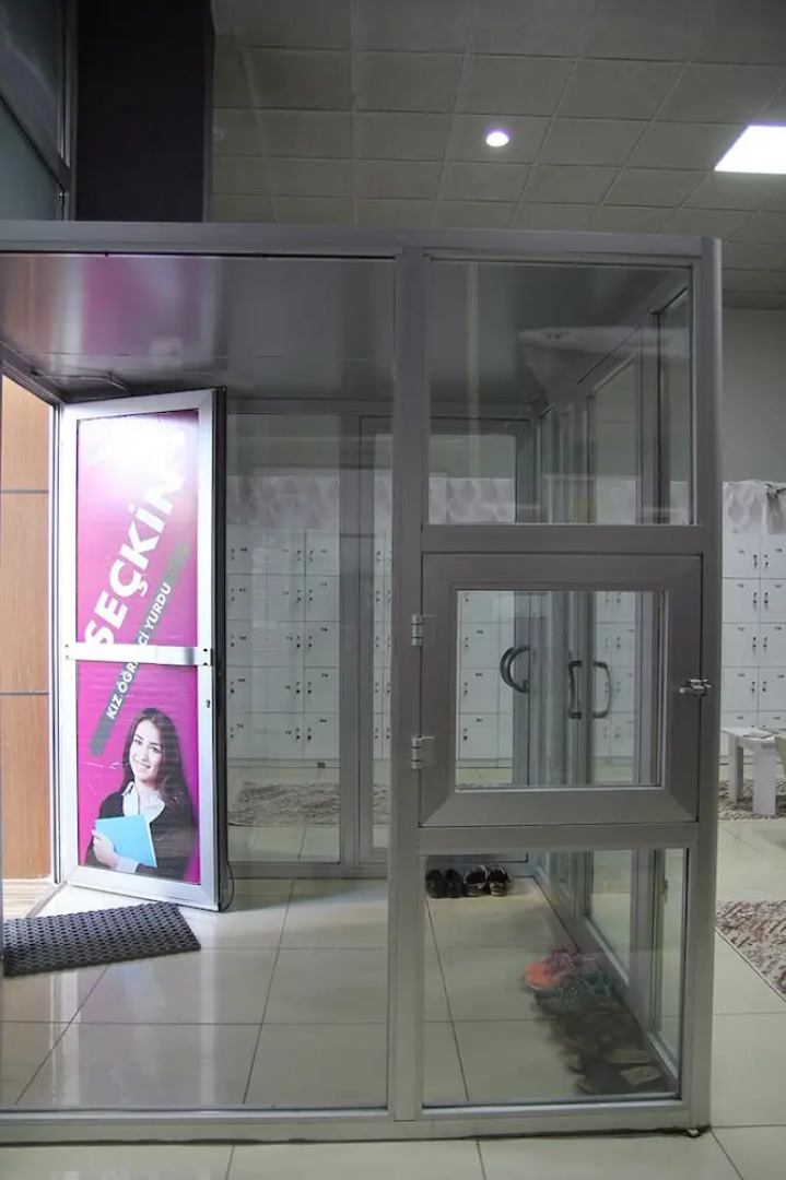 Seckin Apart - Caters to Adult Women