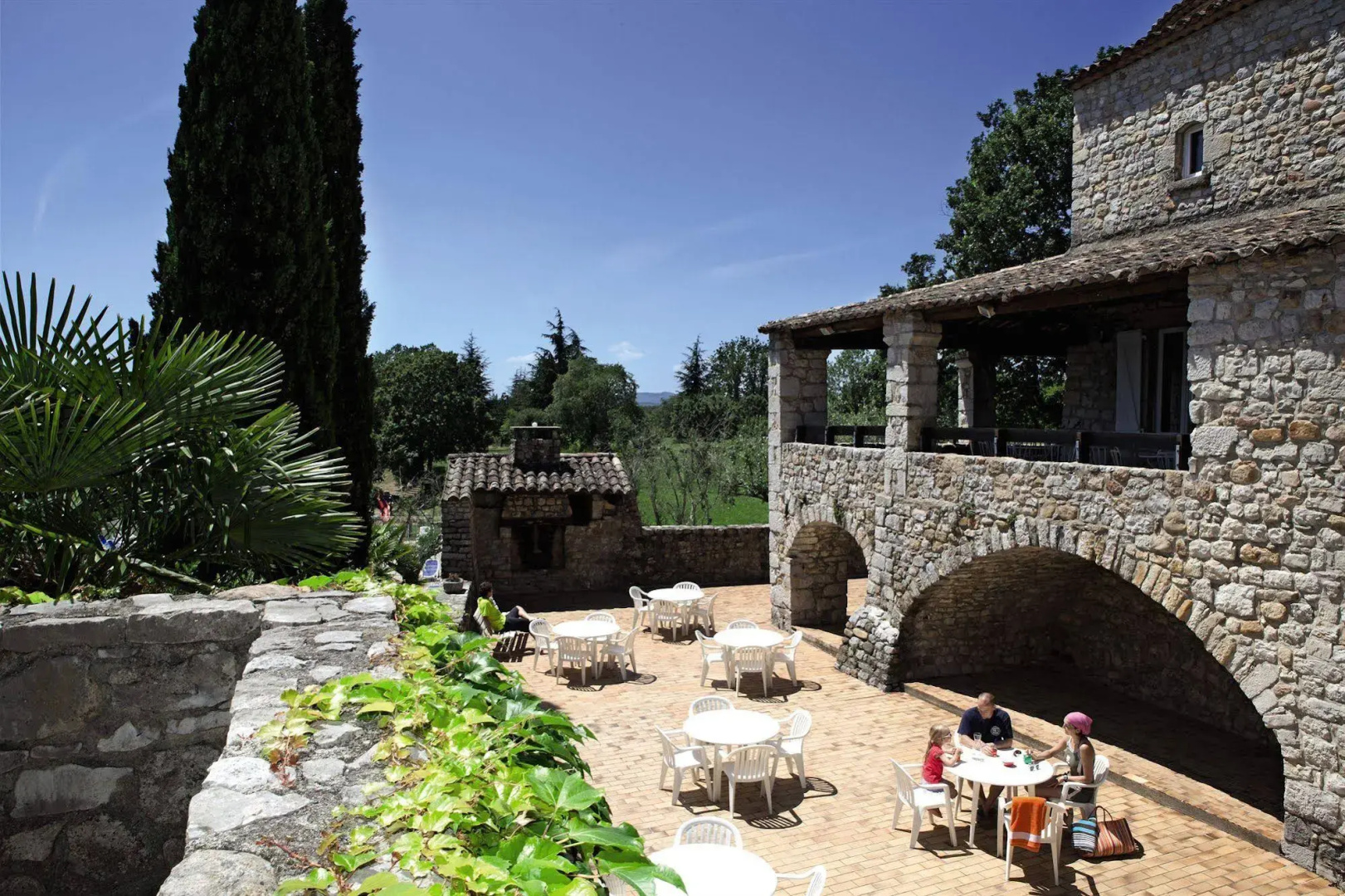 Résidence Vacances Bleues Lou Castel