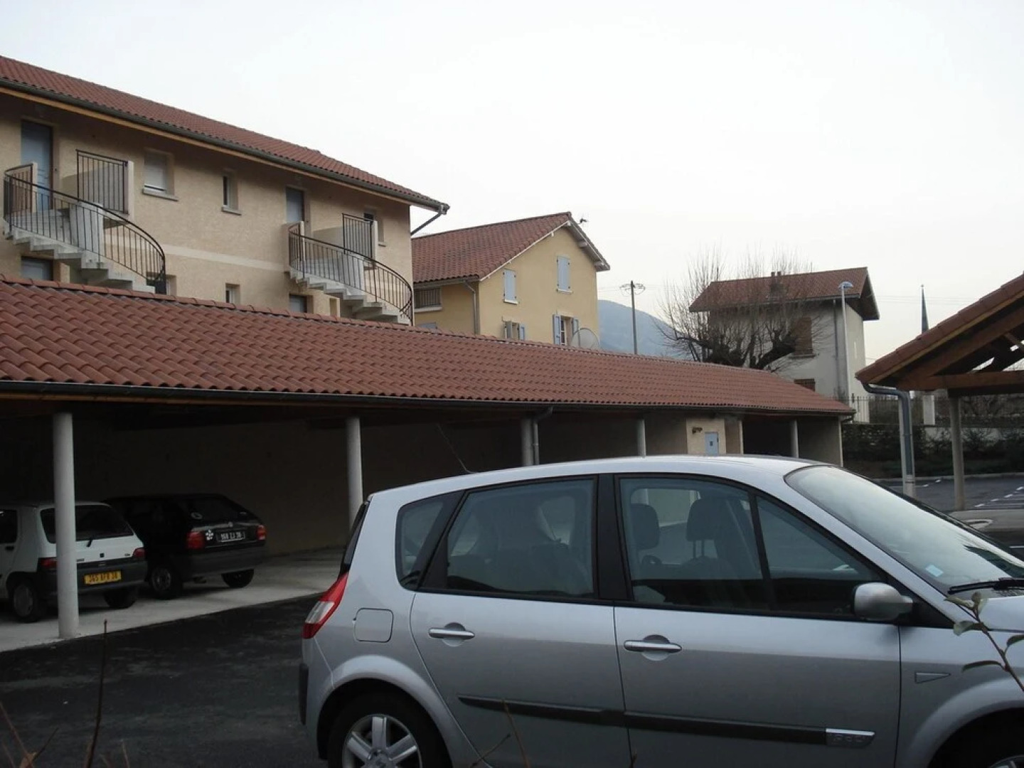 Studio in Voreppe, With Wonderful Mountain View and Pool Access - 27 k