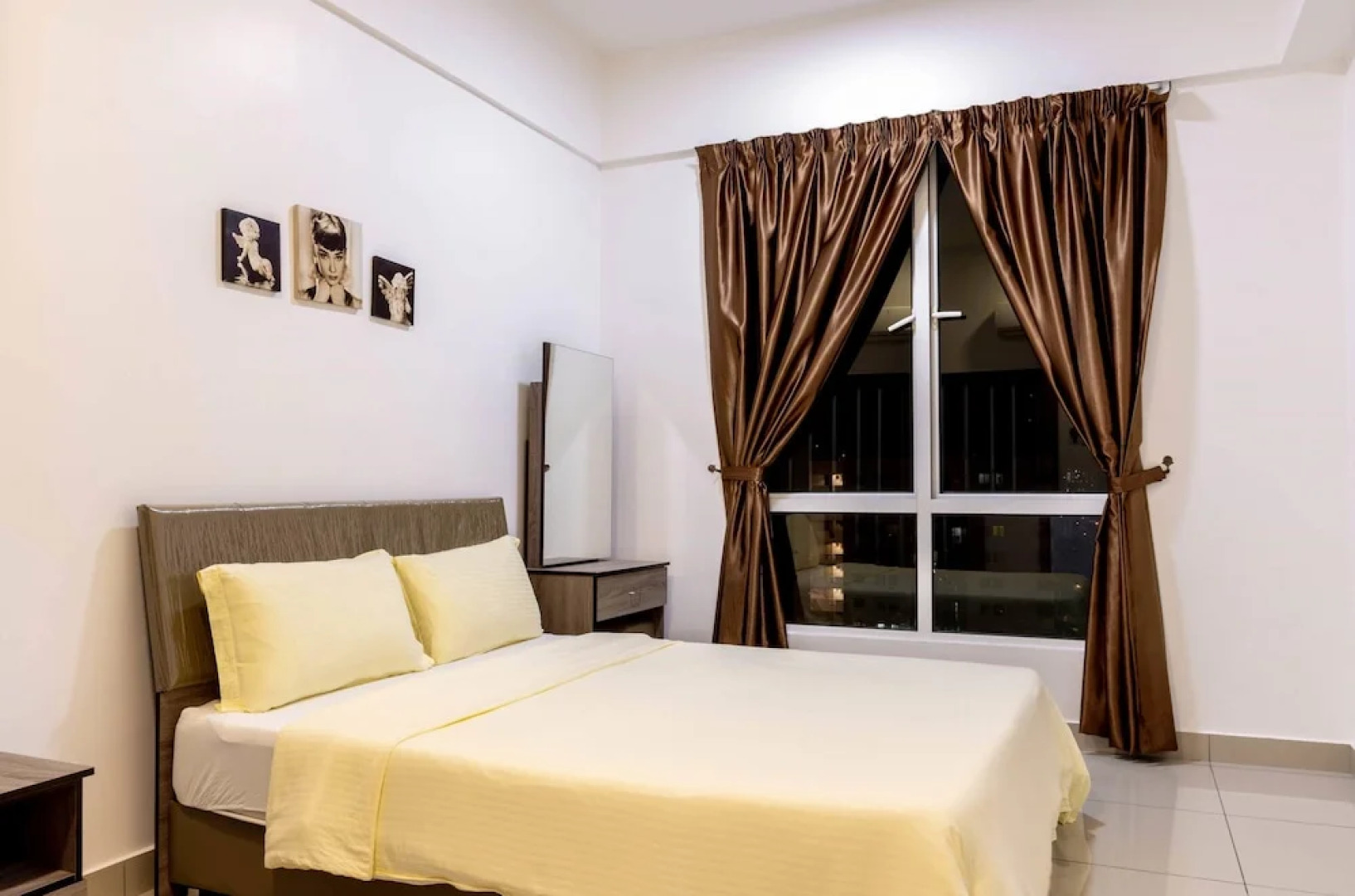 Meridian Sunset Suite by D Imperio