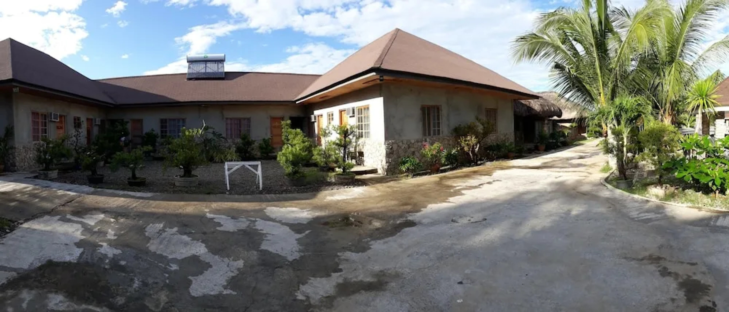 Century Gardens Hotel