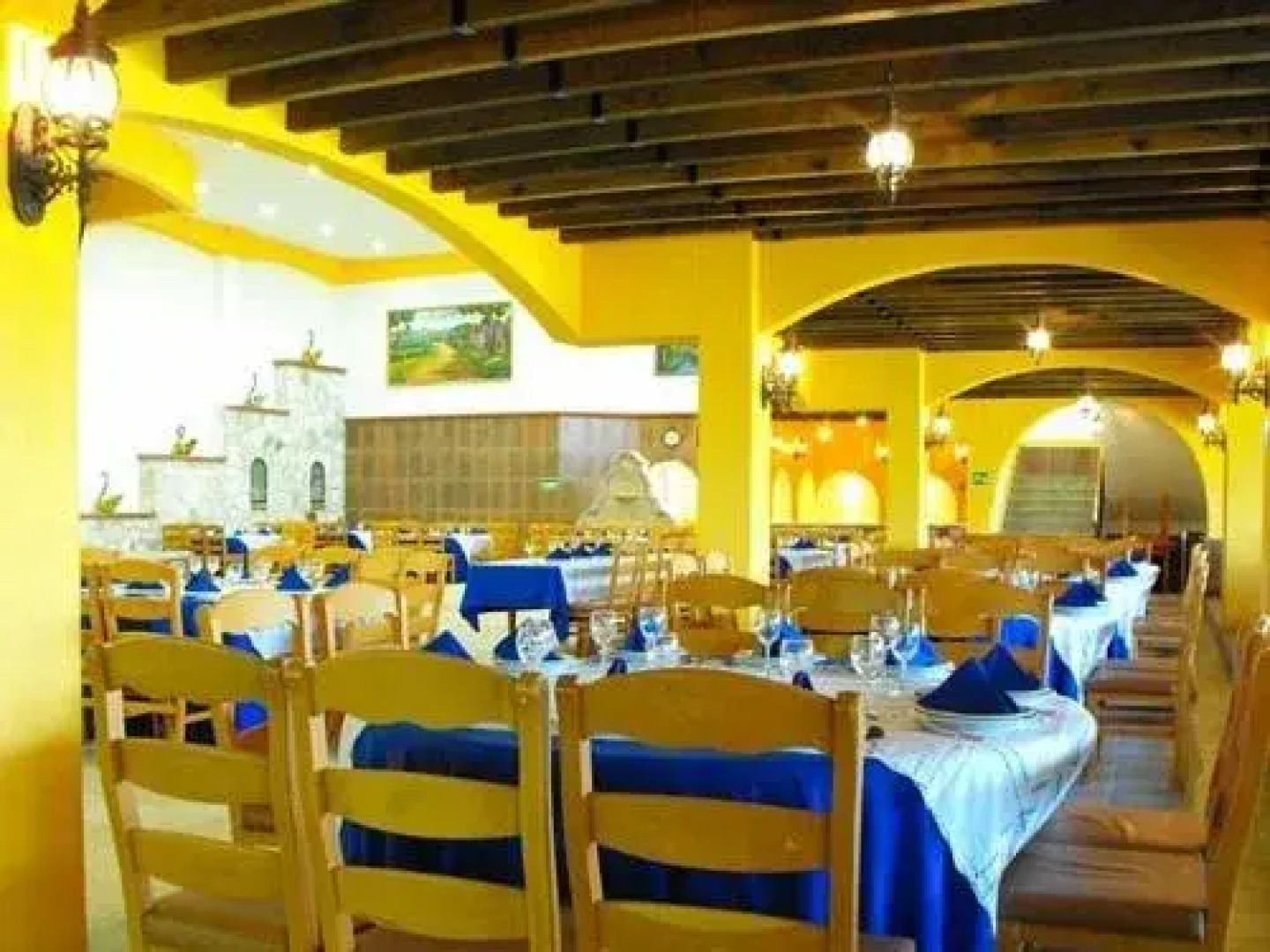 Los Arcos Hotel & Spa