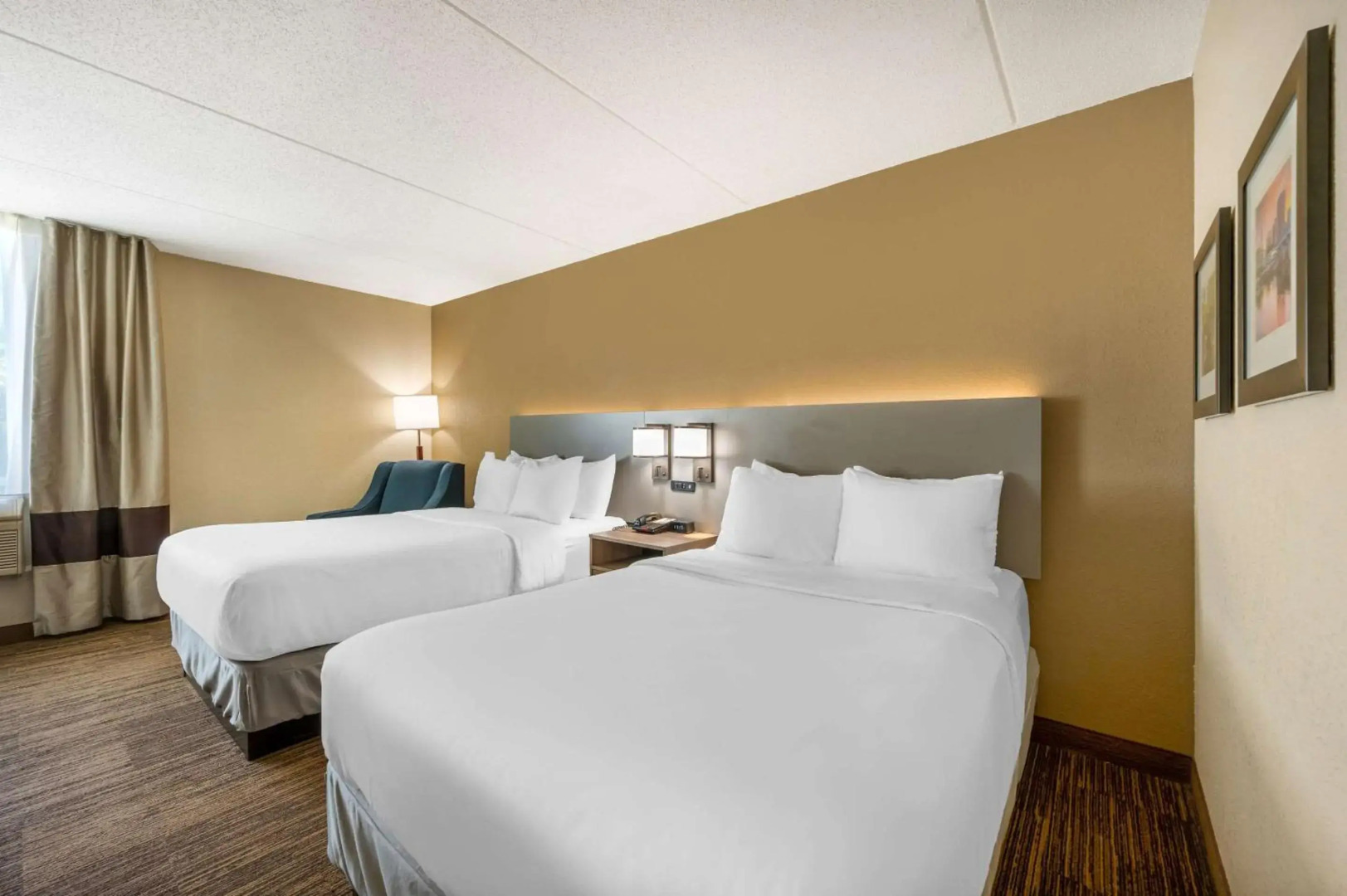 Comfort Inn & Suites East Hartford - Hartford
