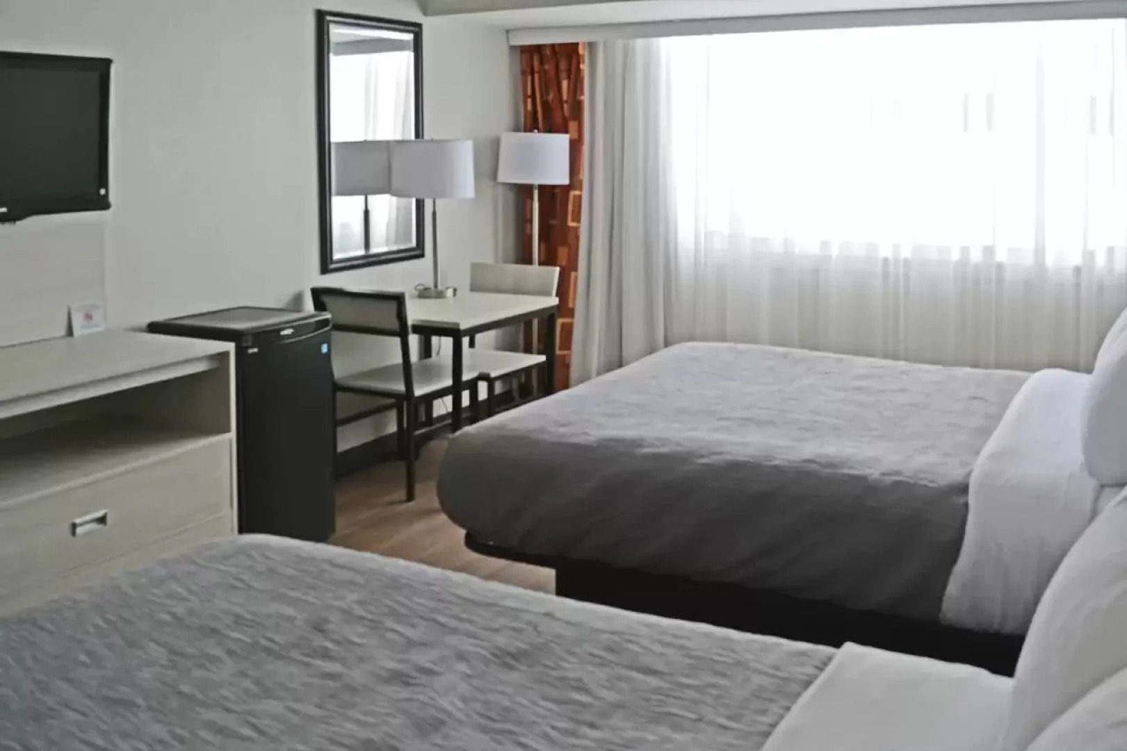 Ramada by Wyndham East Syracuse Carrier Circle