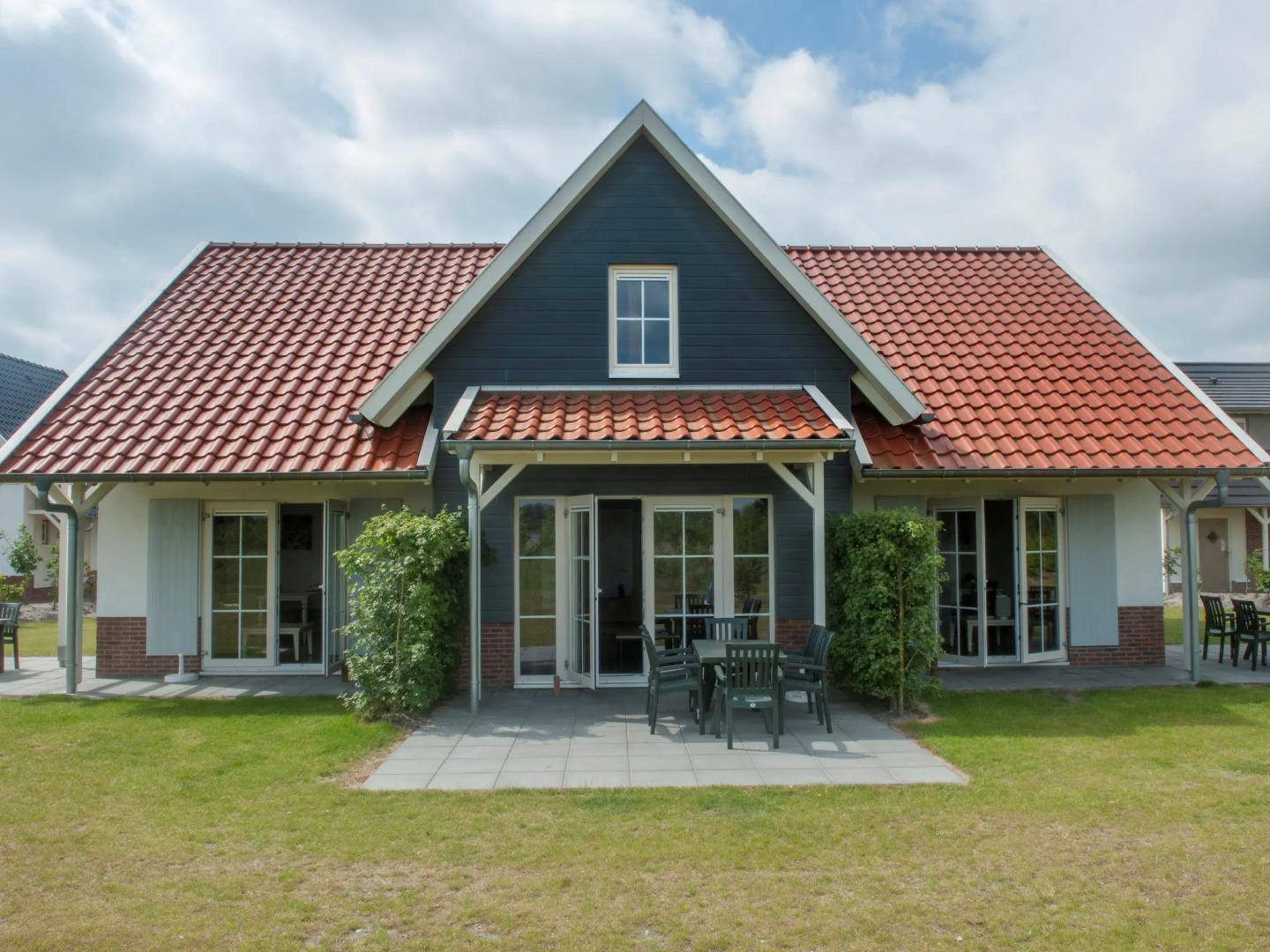Villa in Arcen With Thermal Baths Access