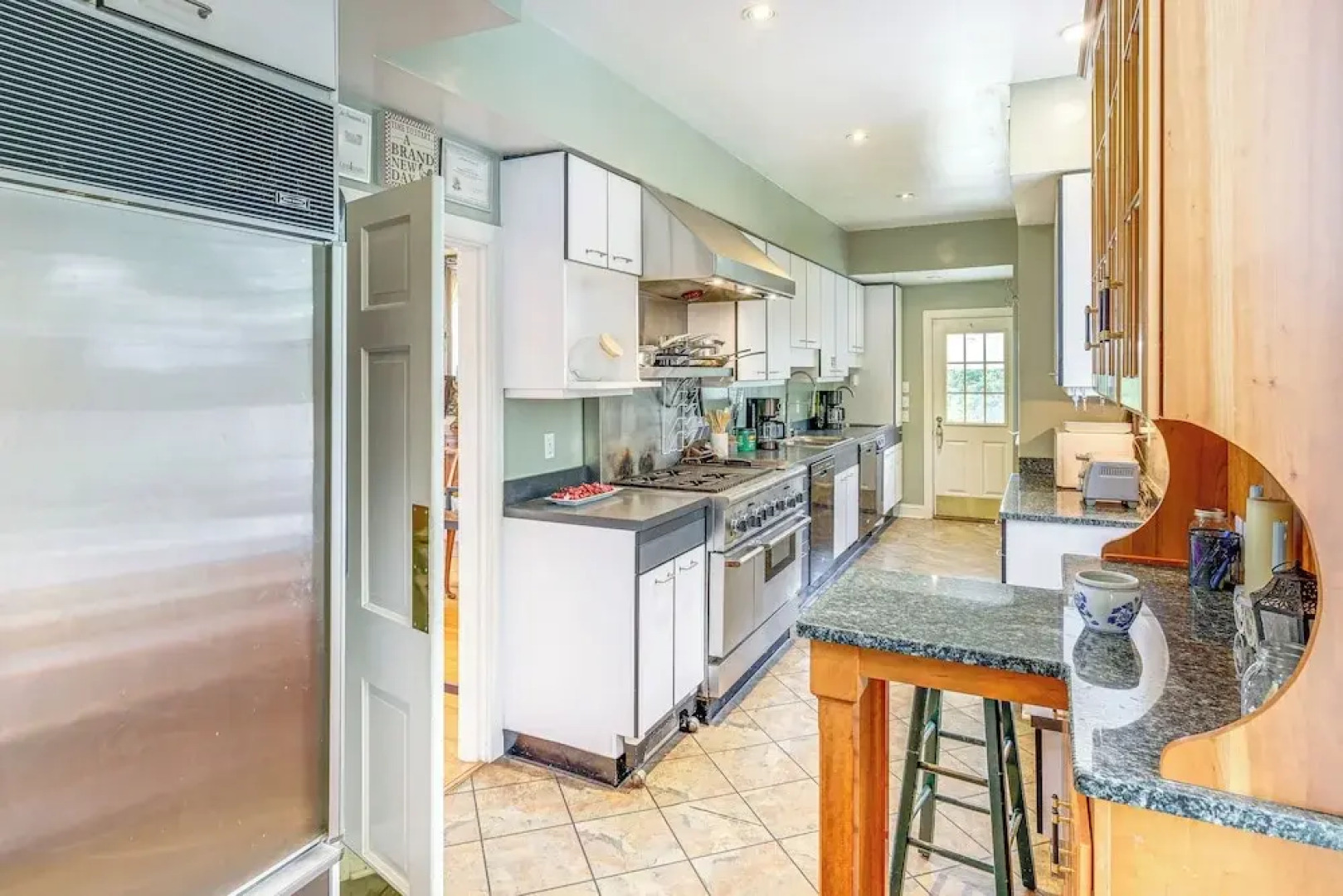 9-acre New River Retreat Near Radford University