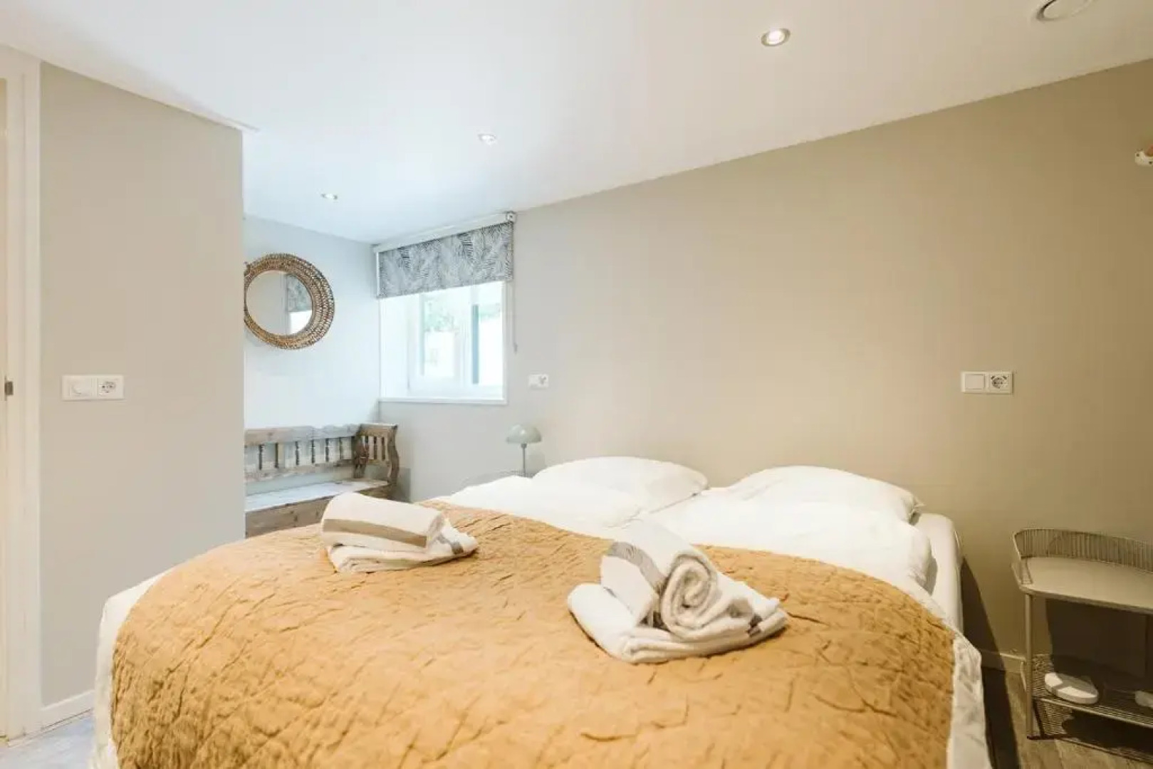 West Nieuwlandseweg 25A - Ouddorp - with Pool - NOT FOR COMPANIES