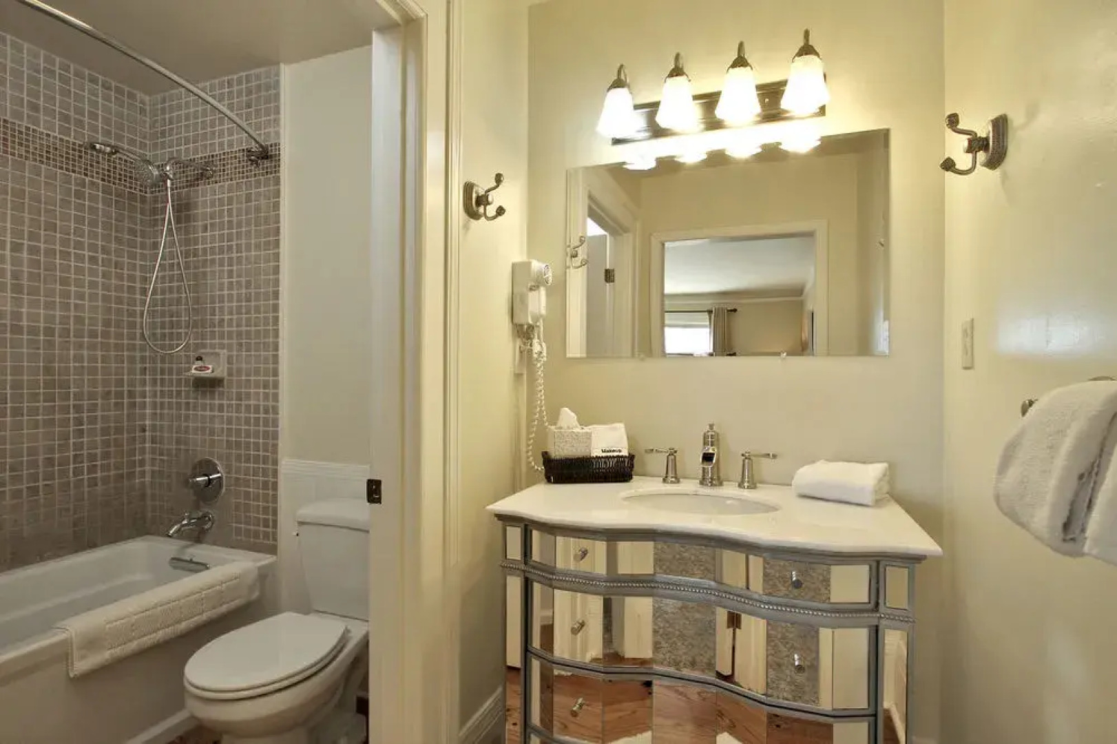 Auberge on the Vineyard