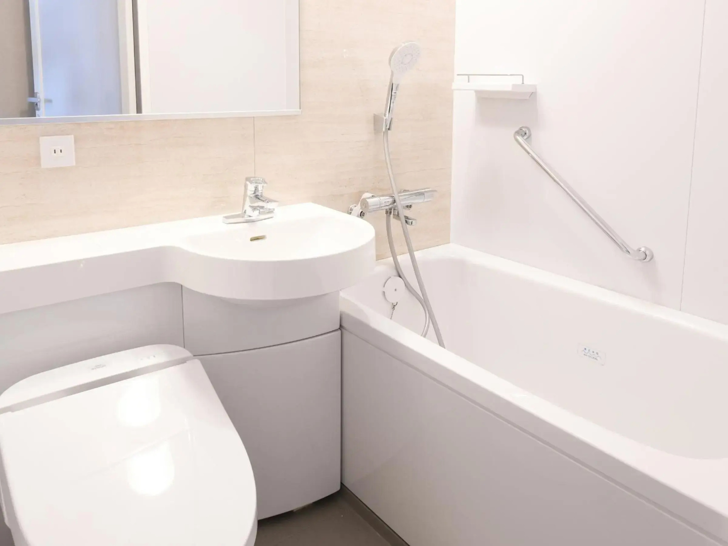 REF Kansai Airport by VESSEL HOTELS
