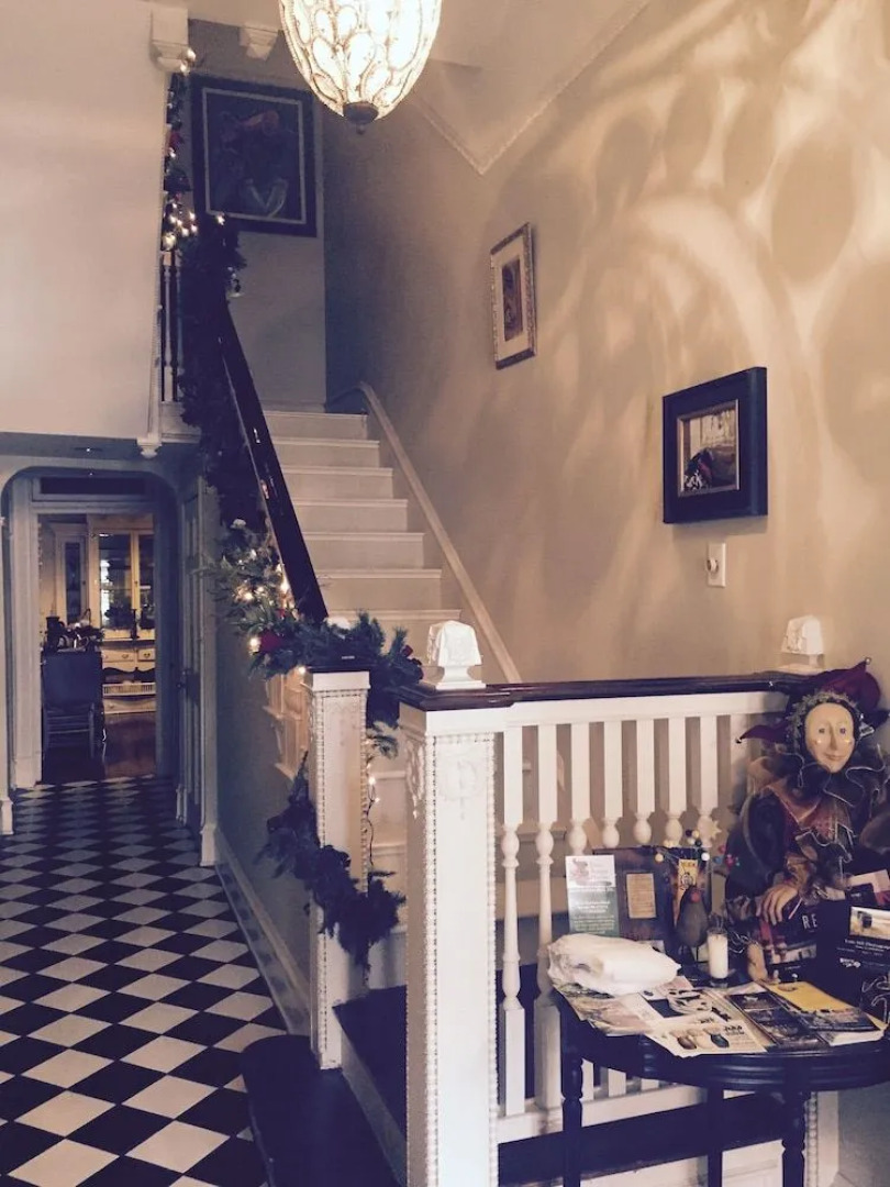 Grace Manor Bed and Breakfast