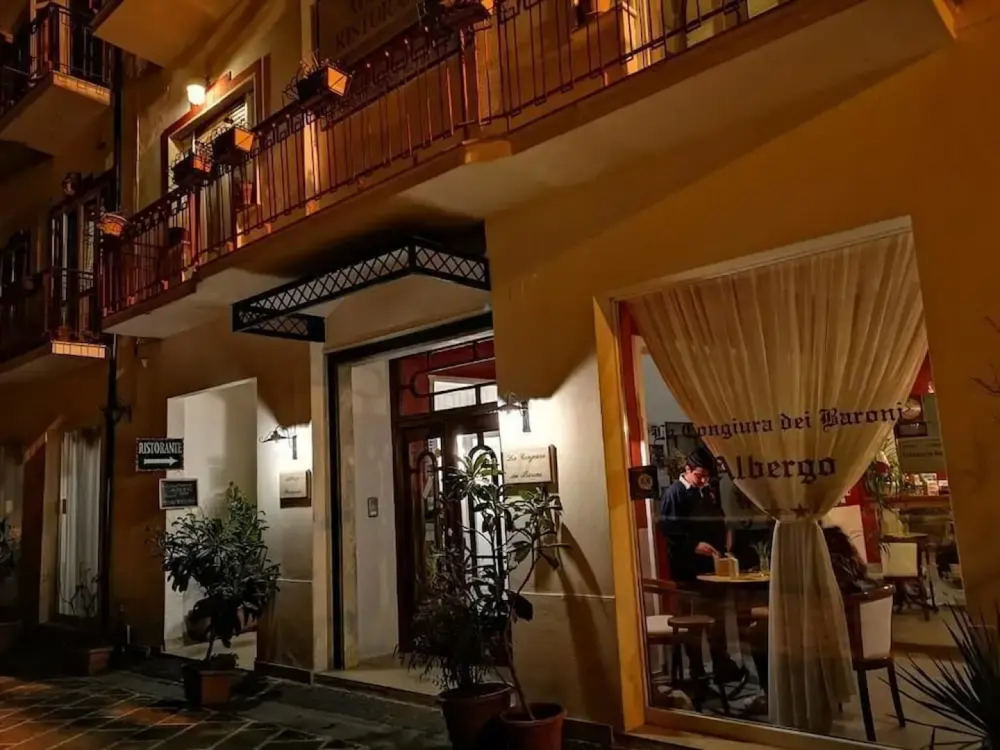 Hotel La Congiura dei Baroni