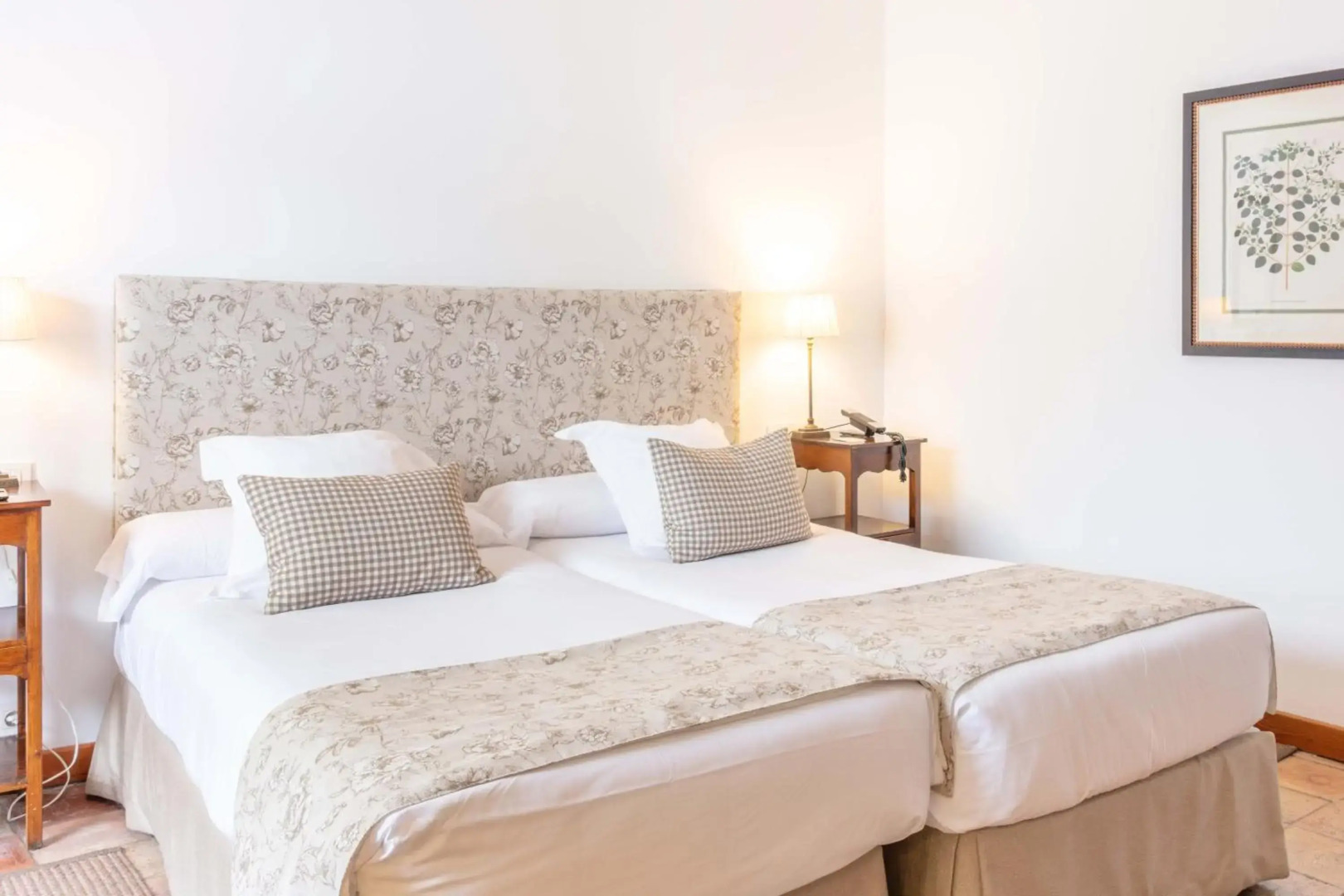 Hotel Puerta de la Luna