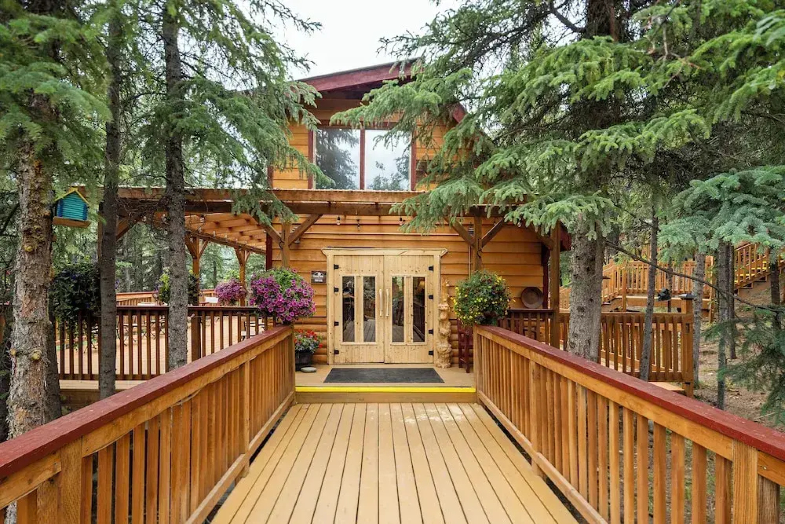 Denali Crow's Nest Cabins