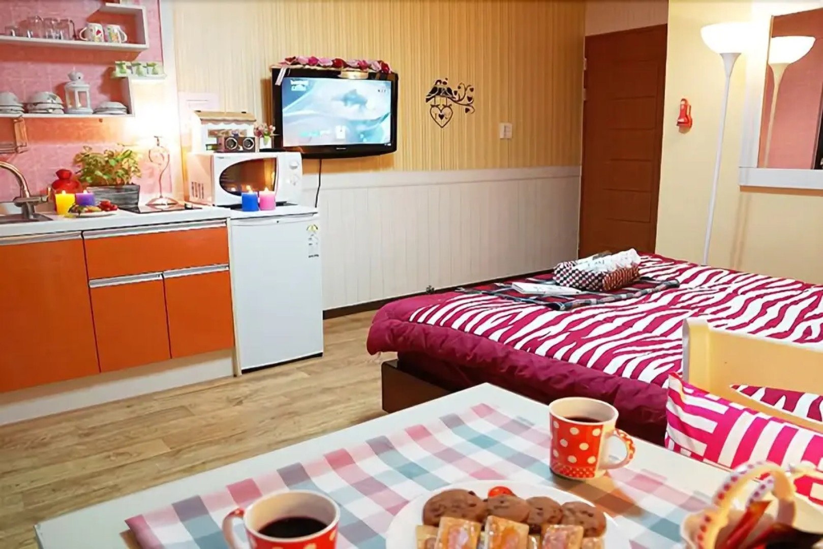 Buan Loveholic Pension