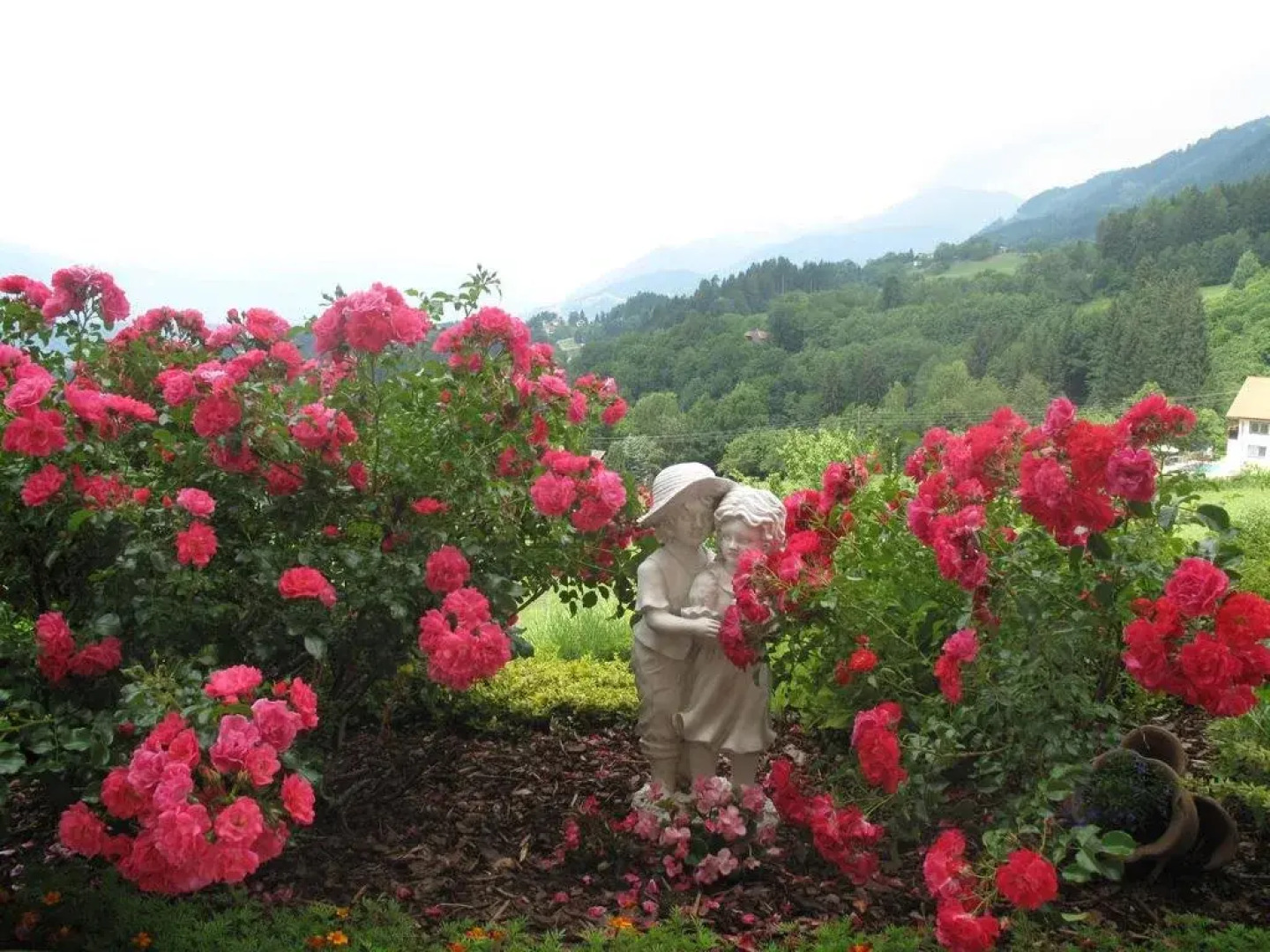 Ferienwohnungen M.u.M. Cichini