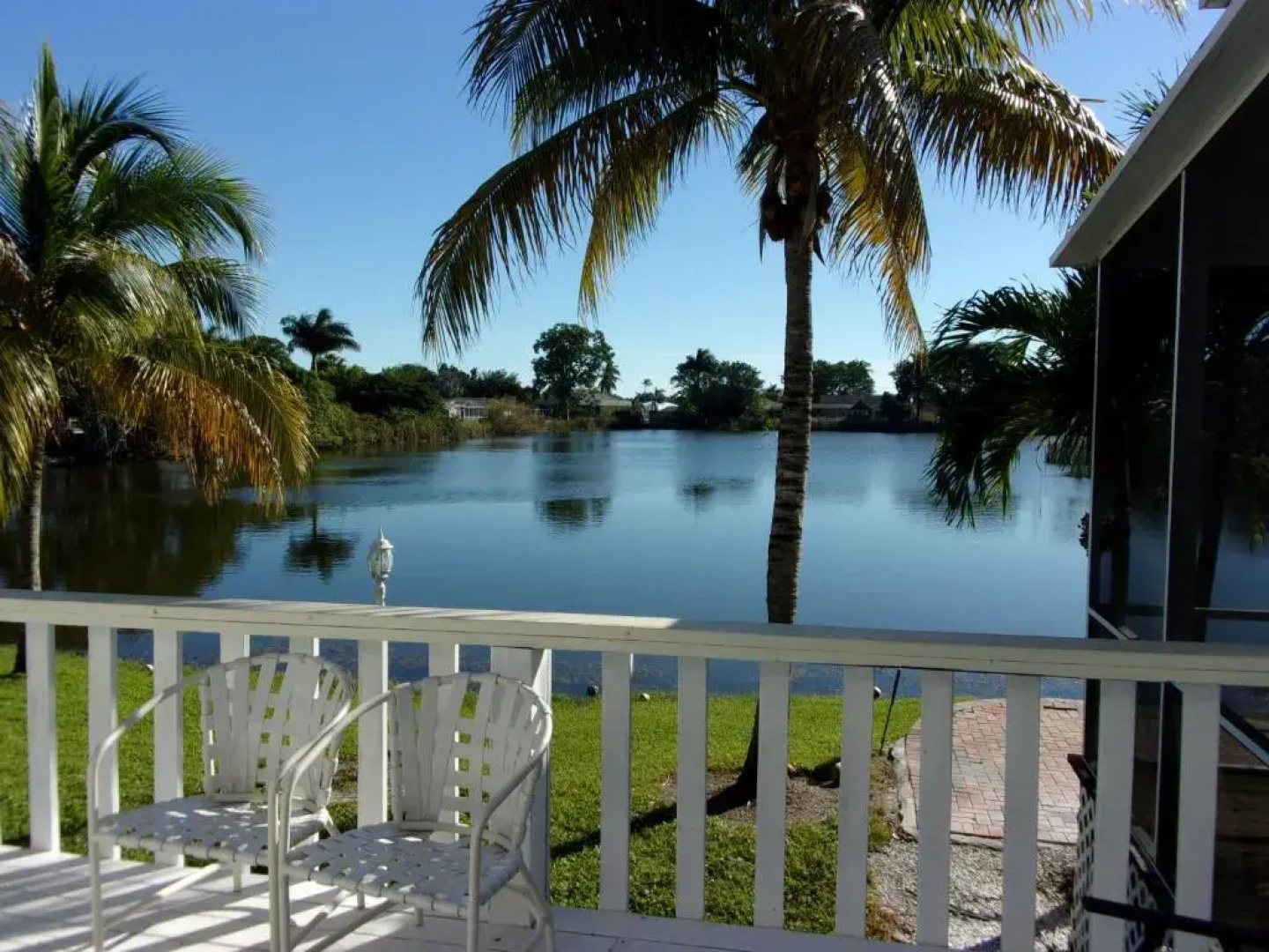 Marco Island Lakeside Inn