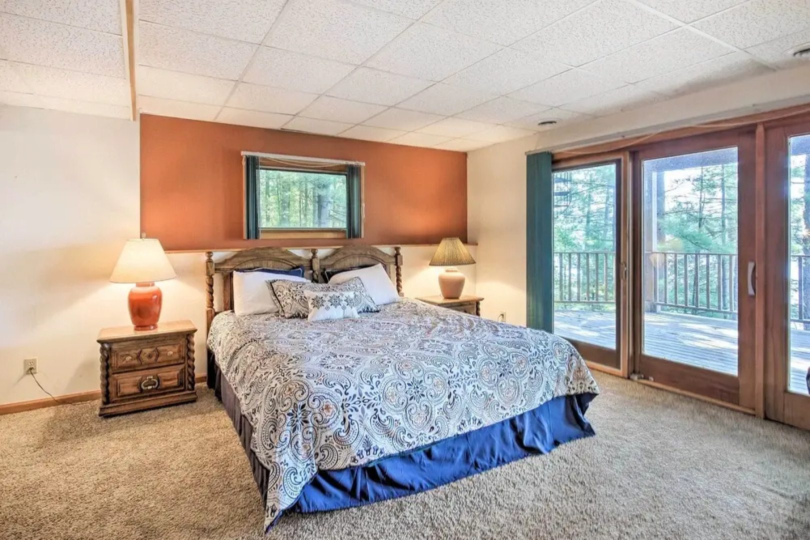 Waterfront Lake Tomahawk Cabin w/ Game Room!